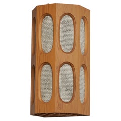 Applique murale de designer suédois, pin, raphia, Suède, années 1960
