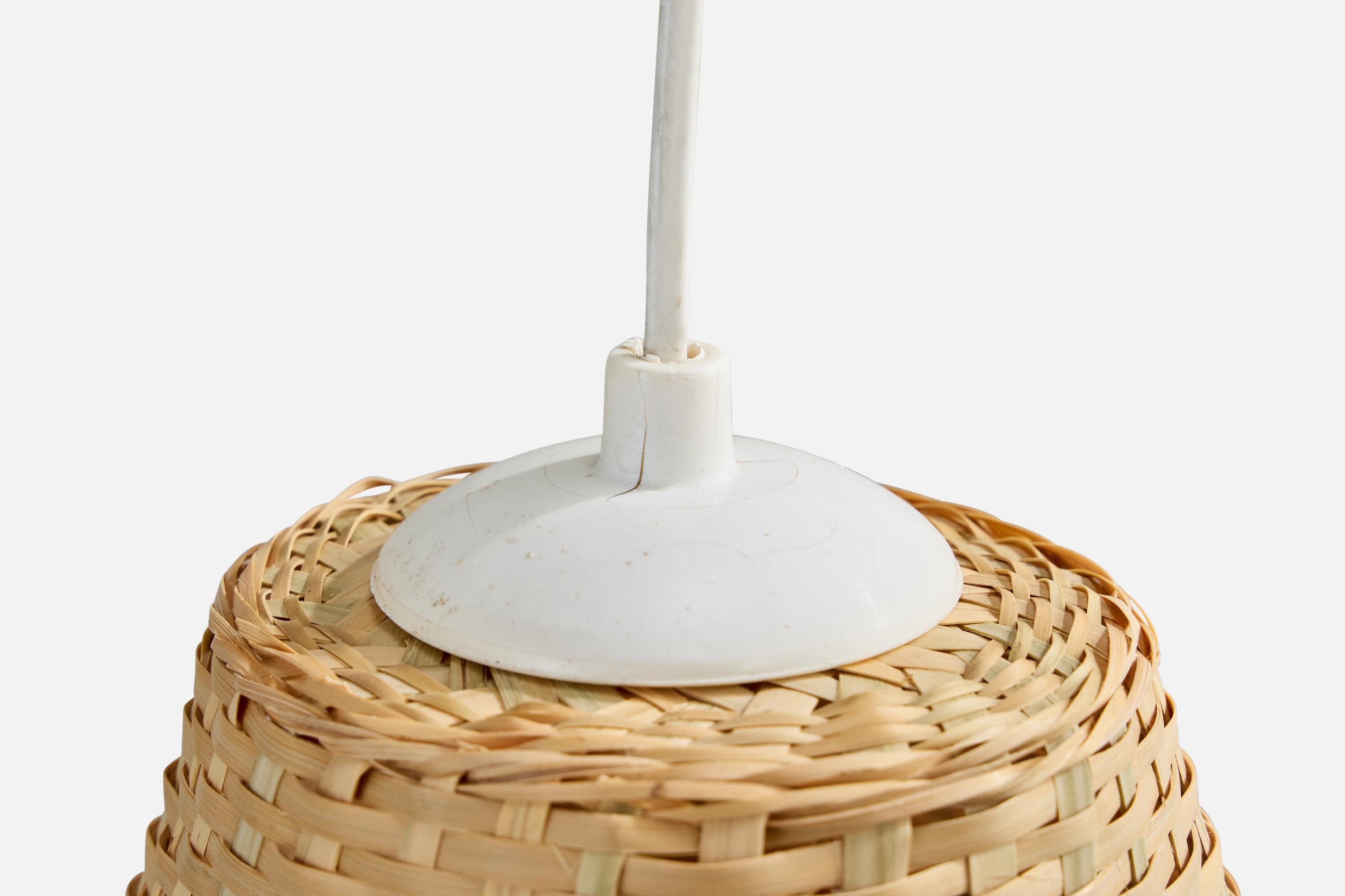 Swedish Designer, Wall Light, Pine, Rattan, Sweden, 1970s For Sale 5