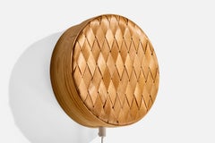 Swedish Designer, Wall Light, Pine, Sweden, 1960s