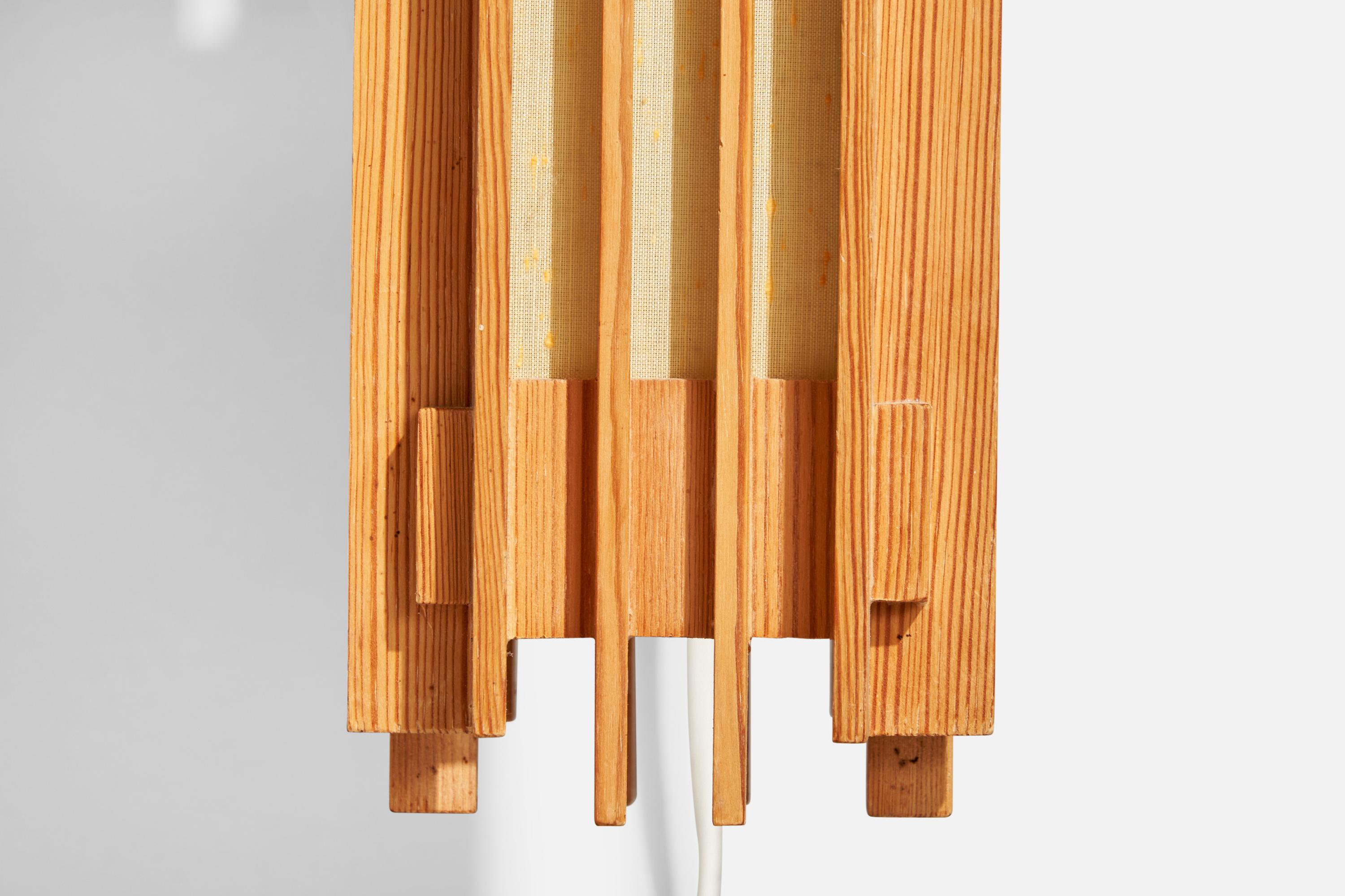 Créateur suédois, applique murale, pin, Suède, années 1970 en vente 4