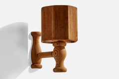 Schwedische Designerin, Wandleuchte, Kiefernholz, Schweden, 1970er Jahre