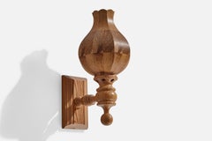 Swedish Designer, Wall Light, Pine, Sweden, 1970s