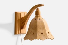 Swedish Designer, Wall Light, Pine, Sweden, 1970s