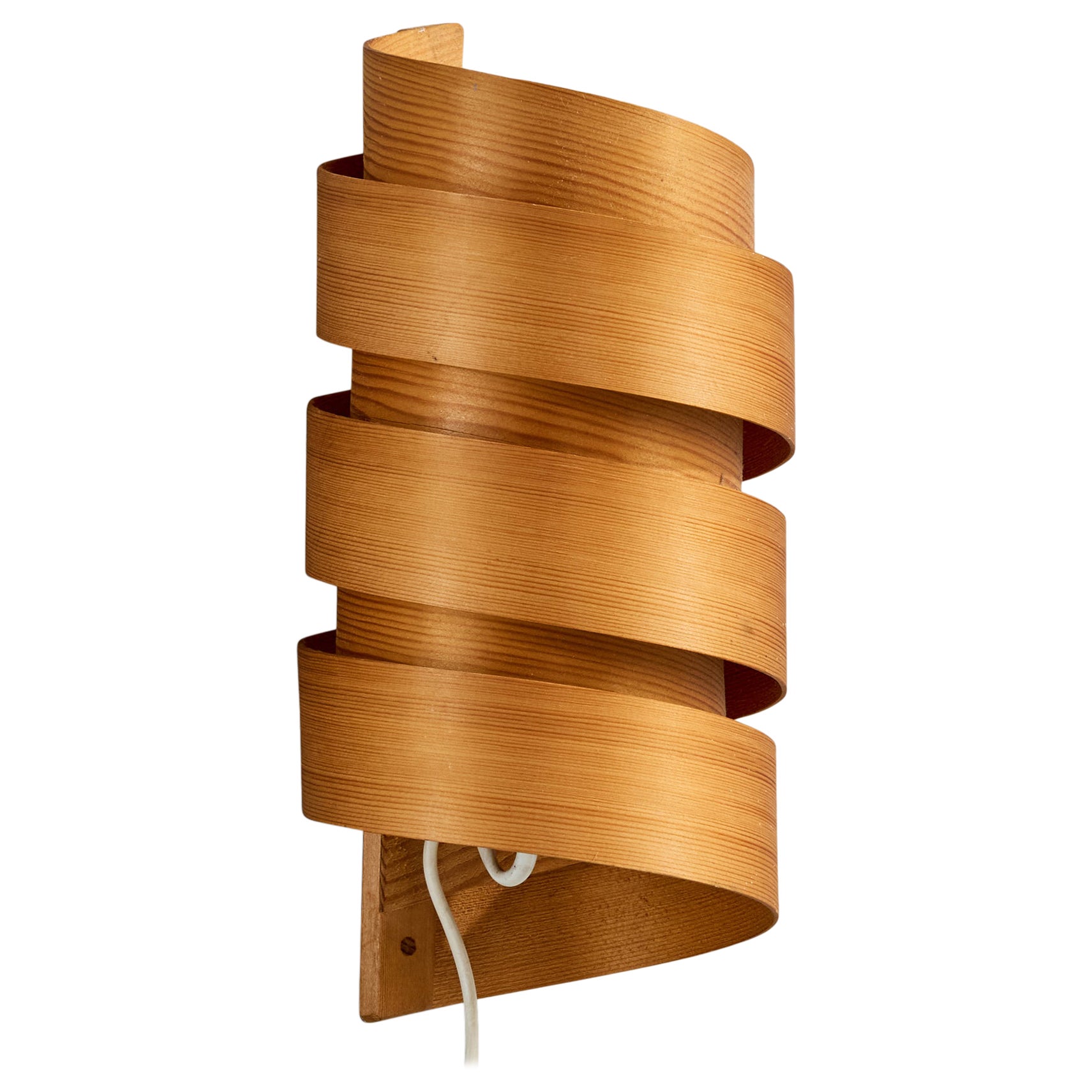 Diseñador sueco, Lámpara de pared, Pino, Suecia, Años 70 en venta