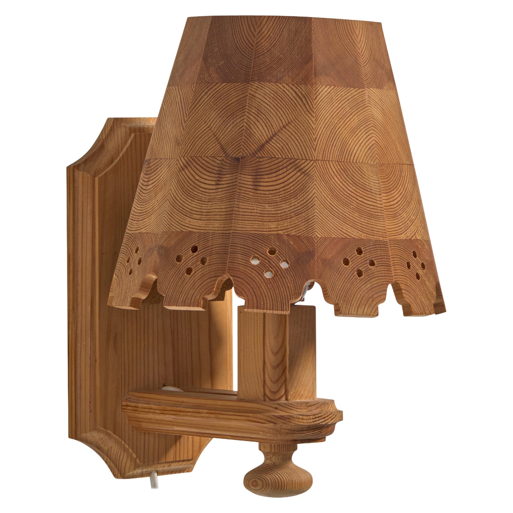 Swedish Designer, Wall Light, Pine, Sweden, 1970s