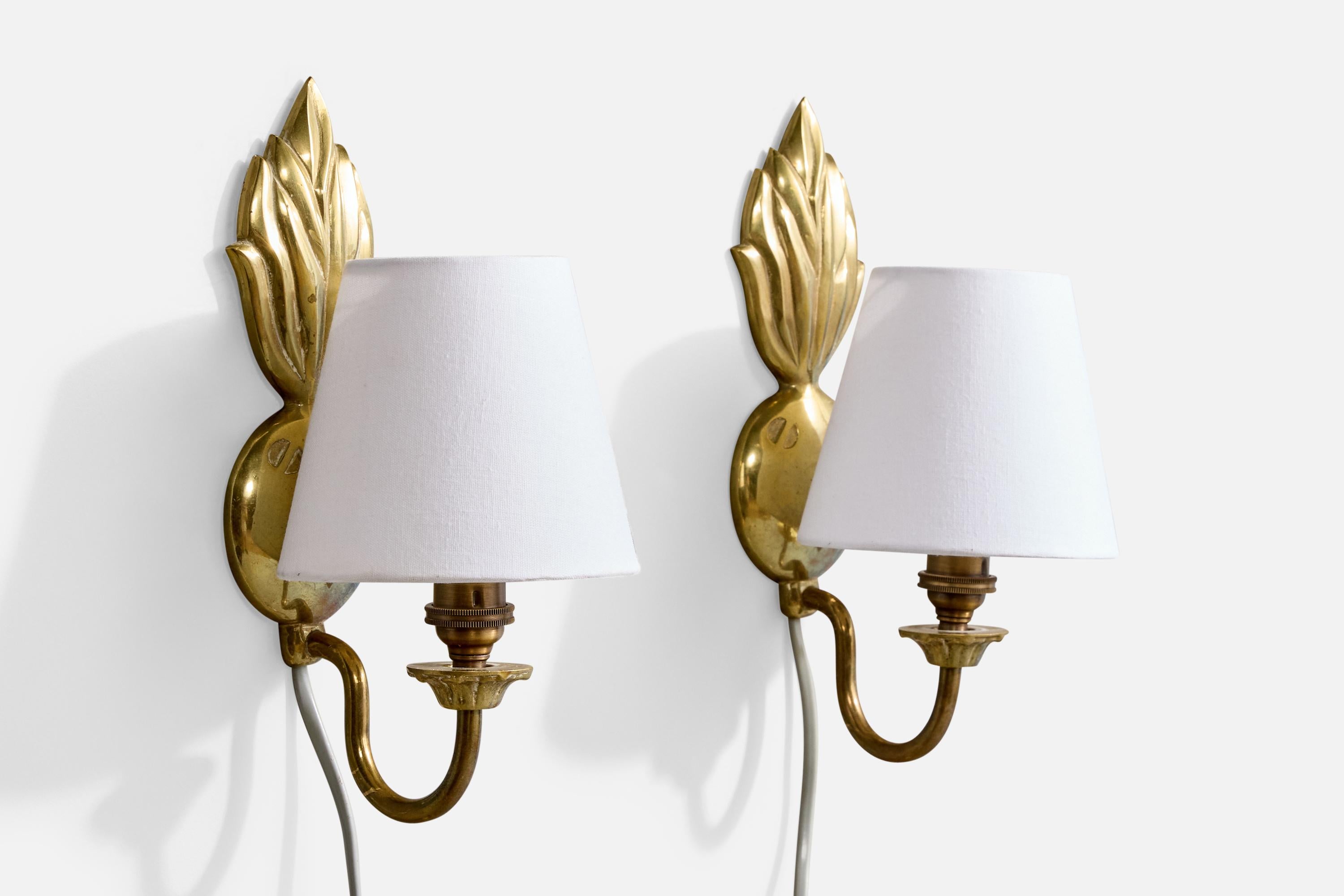 A pair of brass and white fabric wall lights designed and produced in Sweden, c. 1940s.

Overall Dimensions (Inches): 10.75