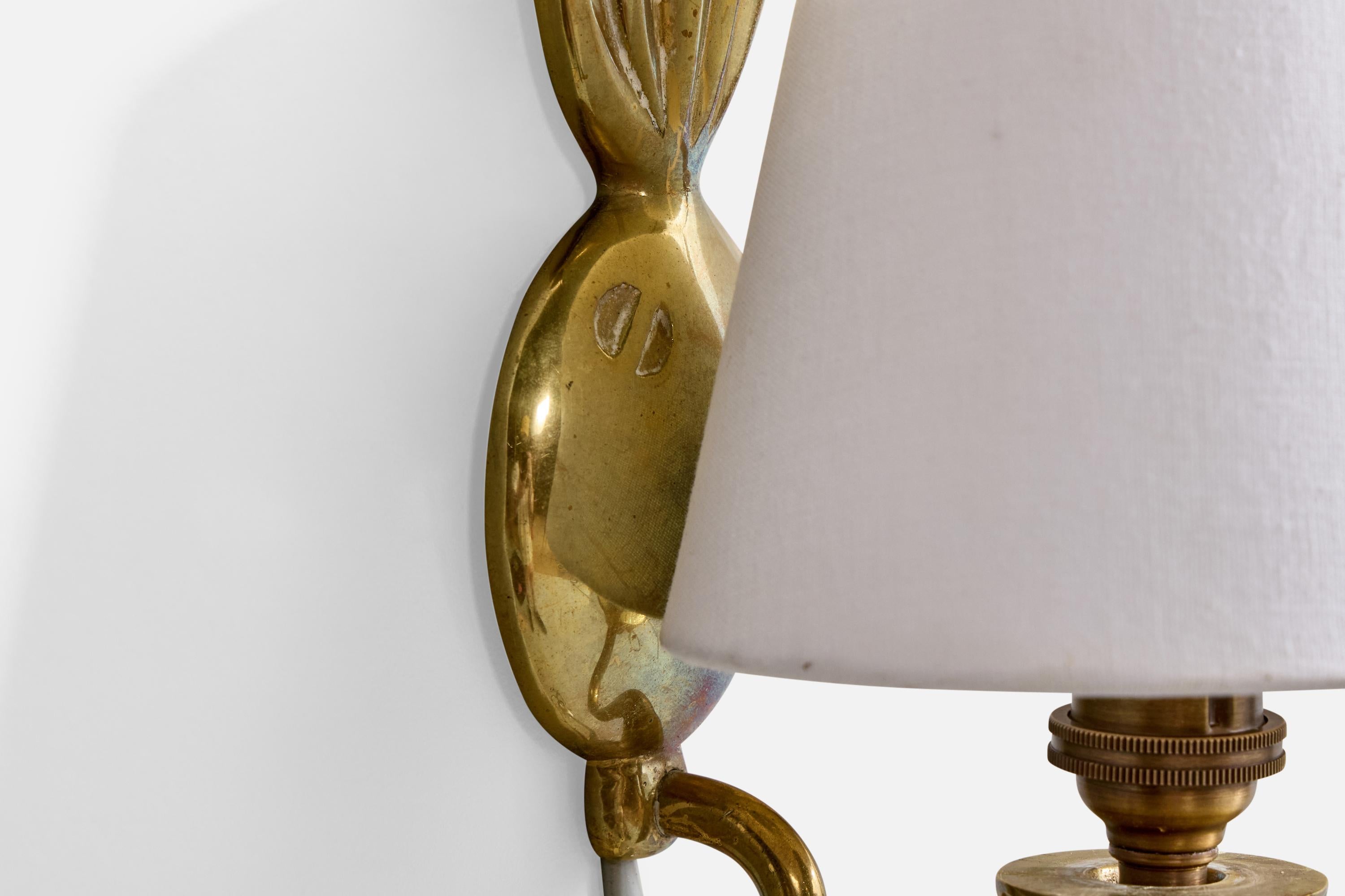 Laiton Swedish Designer, Wall Lights, Brass, Fabric, Sweden, 1940s en vente
