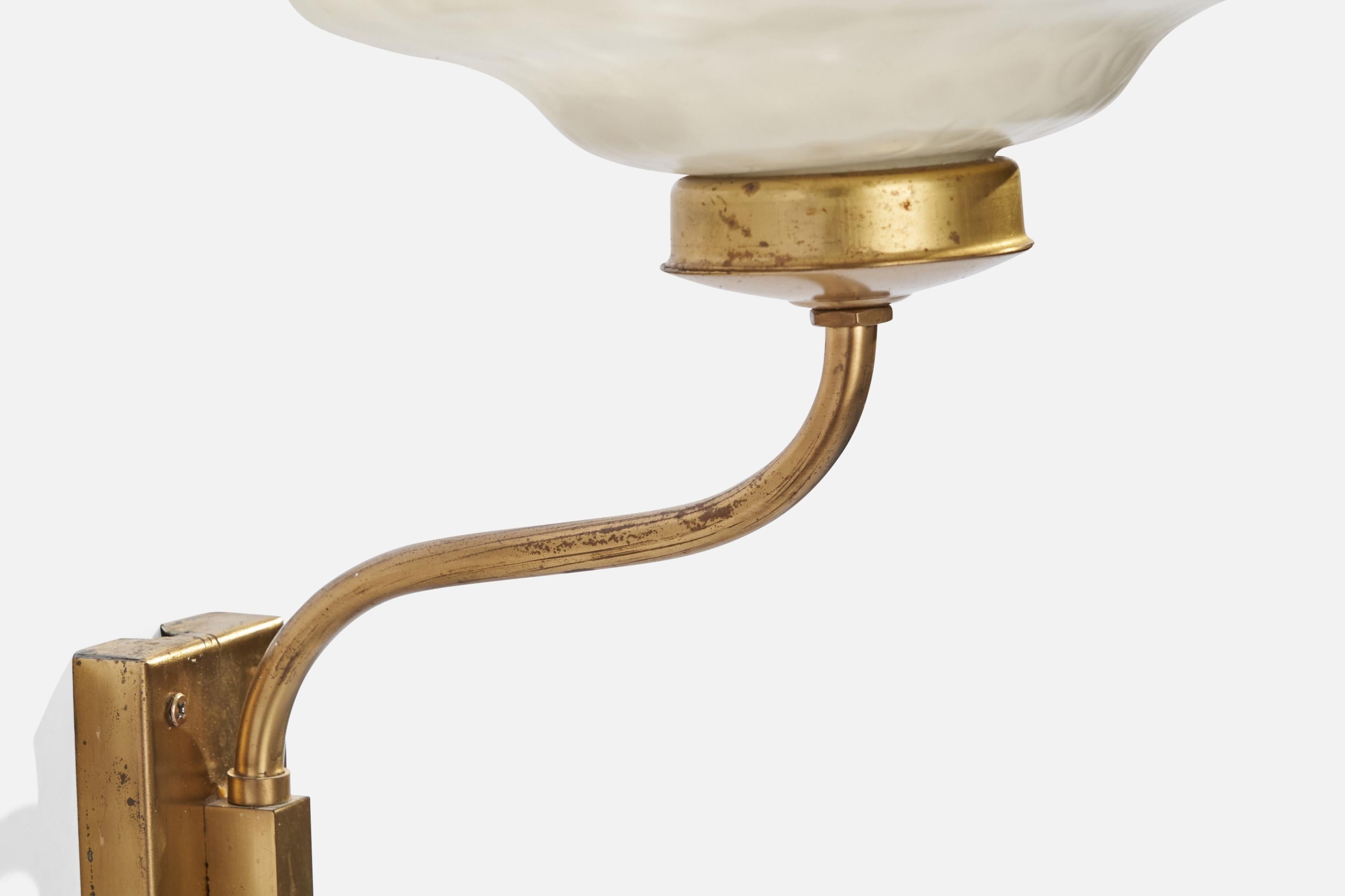 Design/One, Lights, laiton, verre, Suède, années 1940 en vente 3