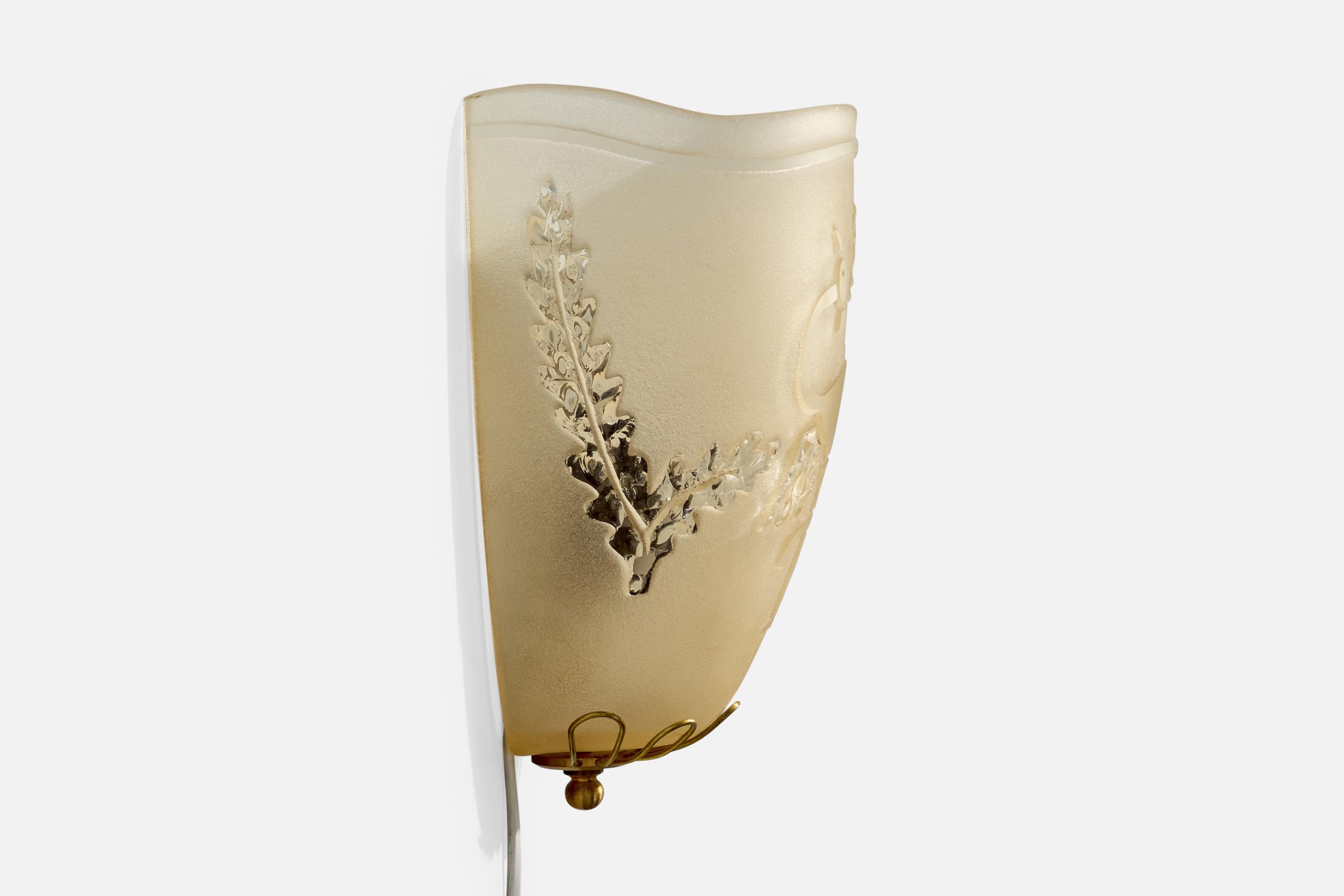 Swedish Designer, Wall Lights, Brass, Glass, Sweden, 1940s For Sale 1