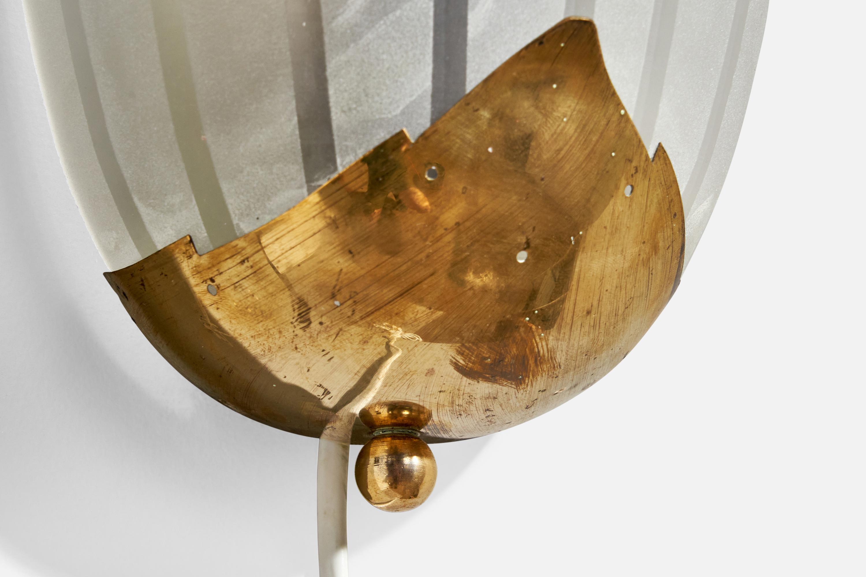 Swedish Designer, Wall Lights, Brass, Glass, Sweden, 1940s 4