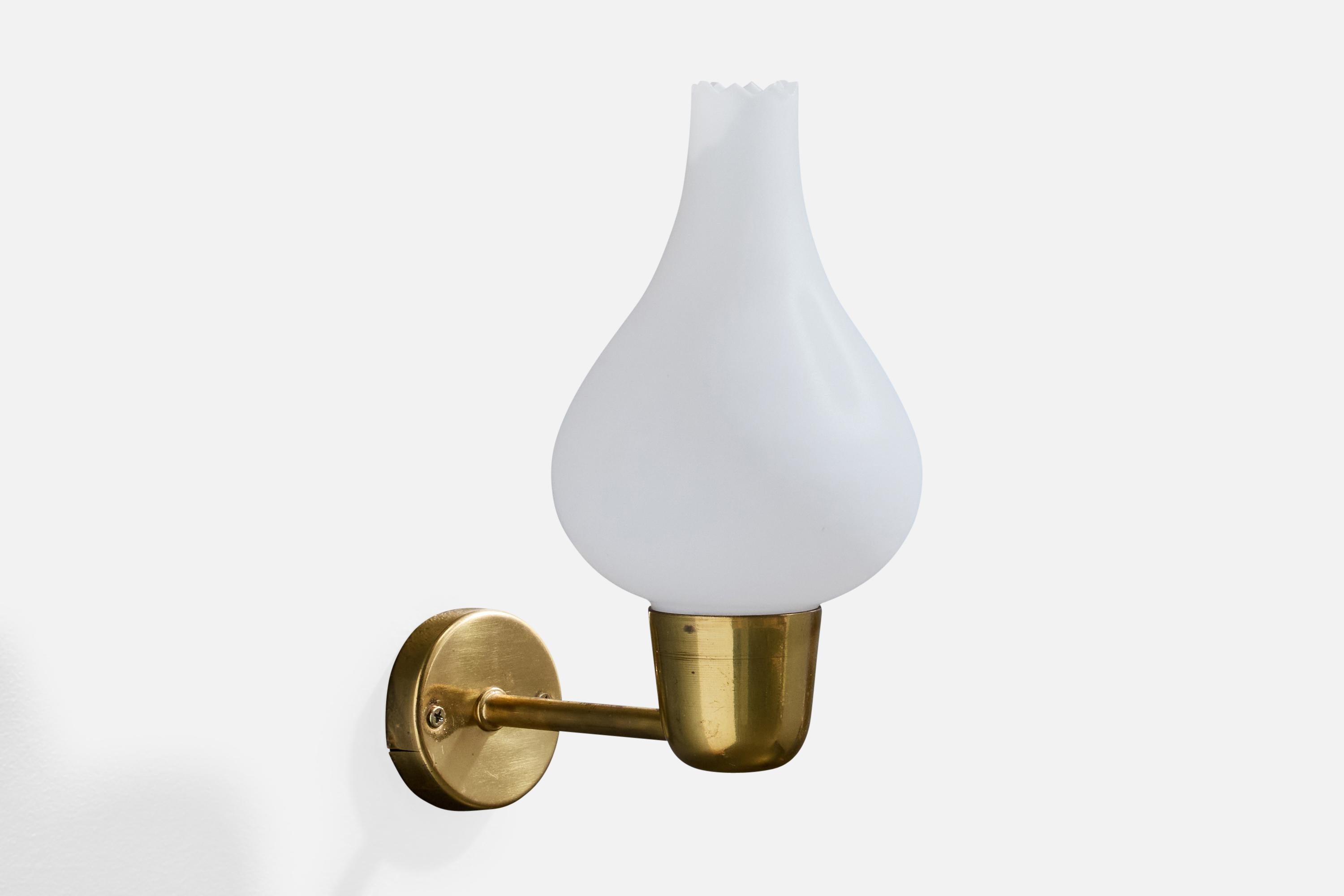 Diseñador sueco, Apliques, Latón, Vidrio, Suecia, Años 50 Sueco en venta