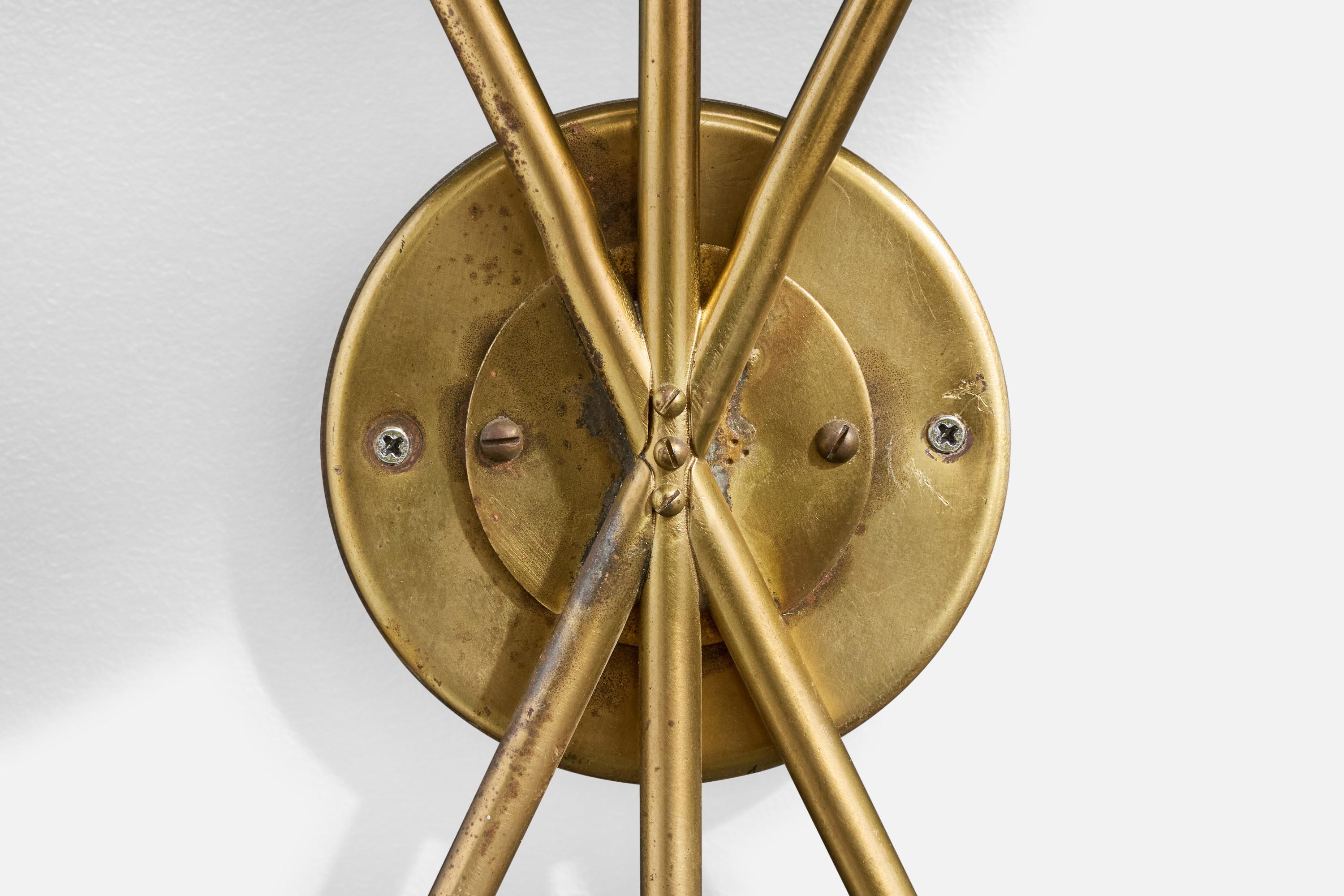 Laiton Design/One, Lights, laiton, verre, Suède, années 1950 en vente