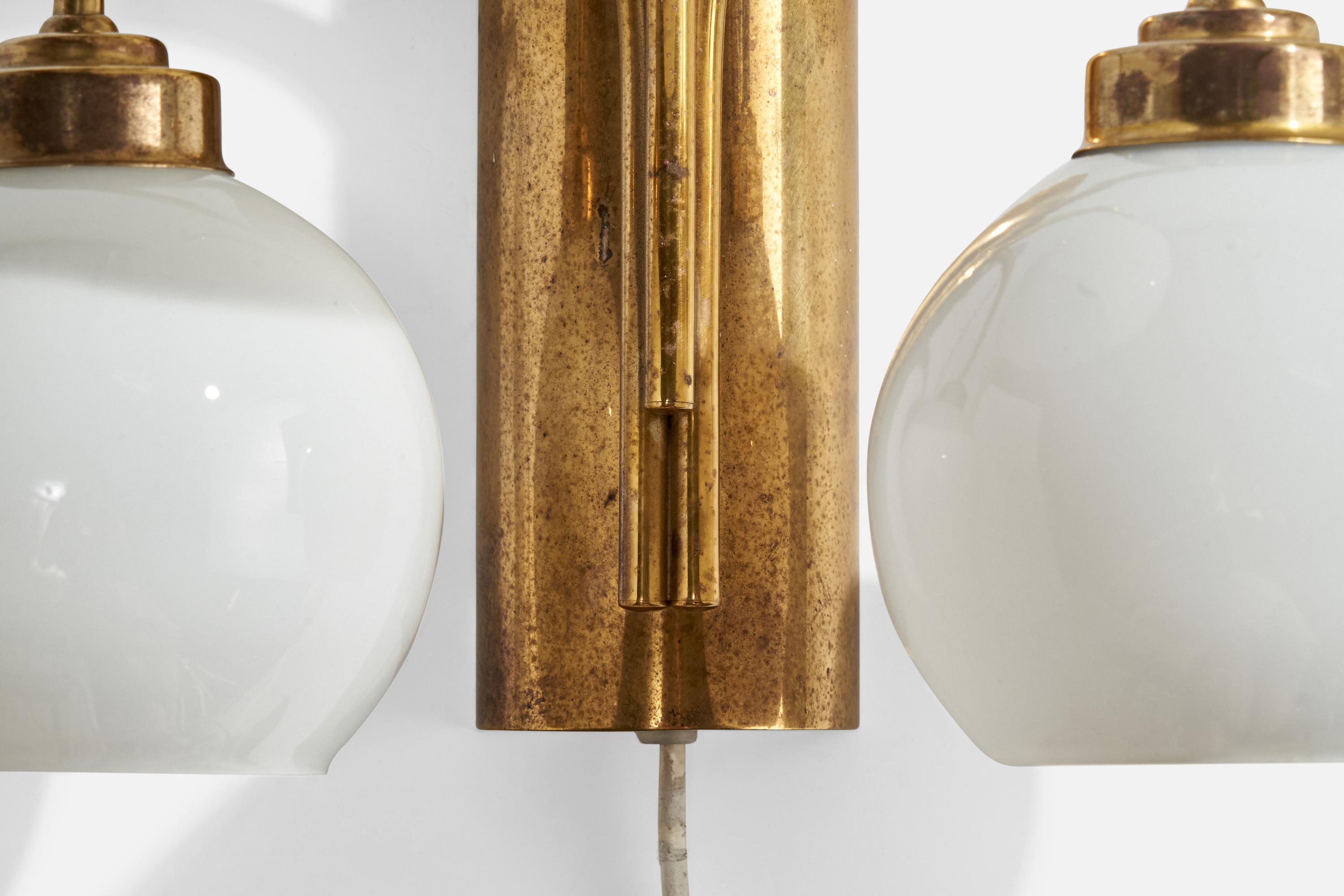 Swedish Designer, Wall Lights, Brass, Glass, Sweden, 1960s For Sale 5