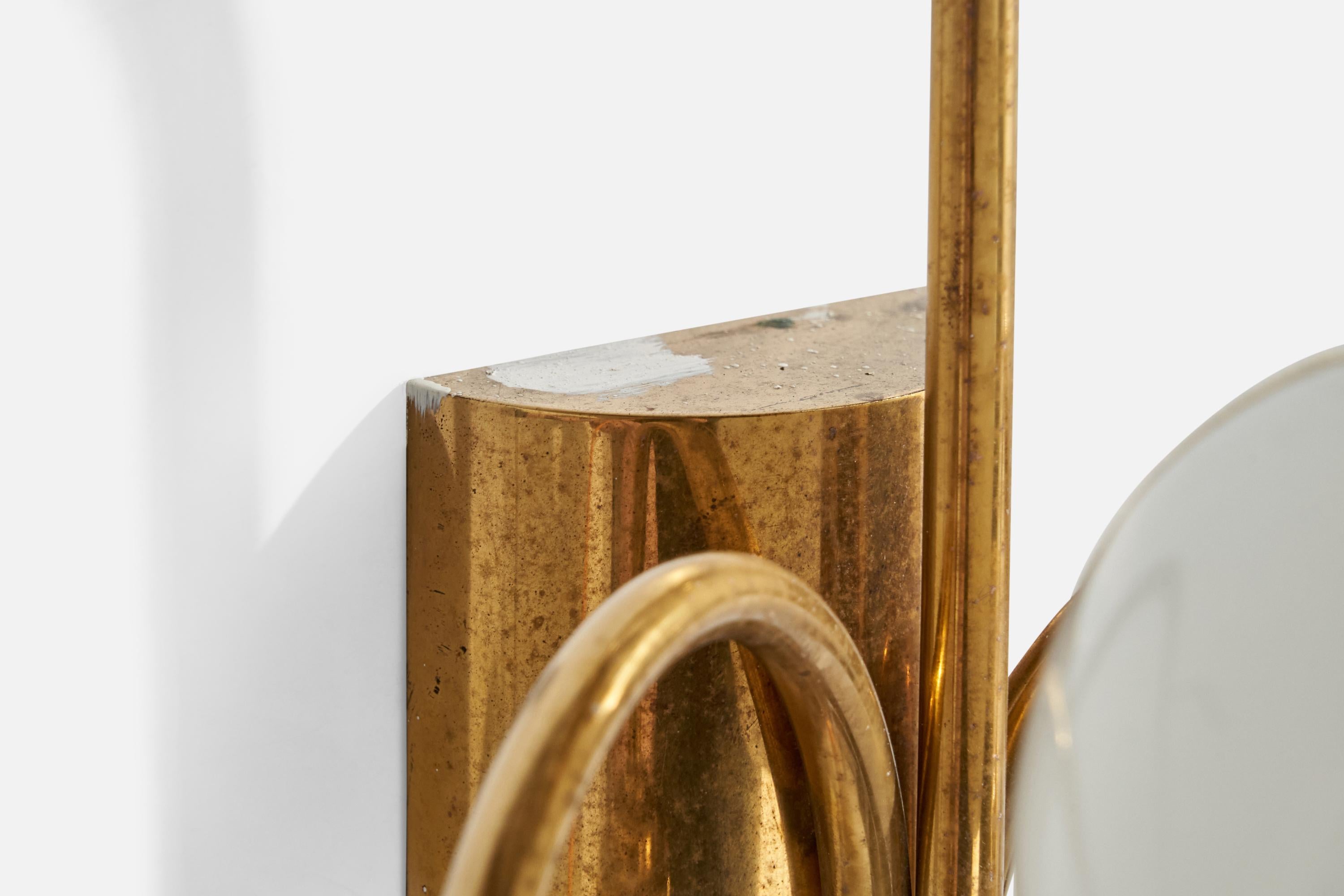 Swedish Designer, Wall Lights, Brass, Glass, Sweden, 1960s For Sale 6