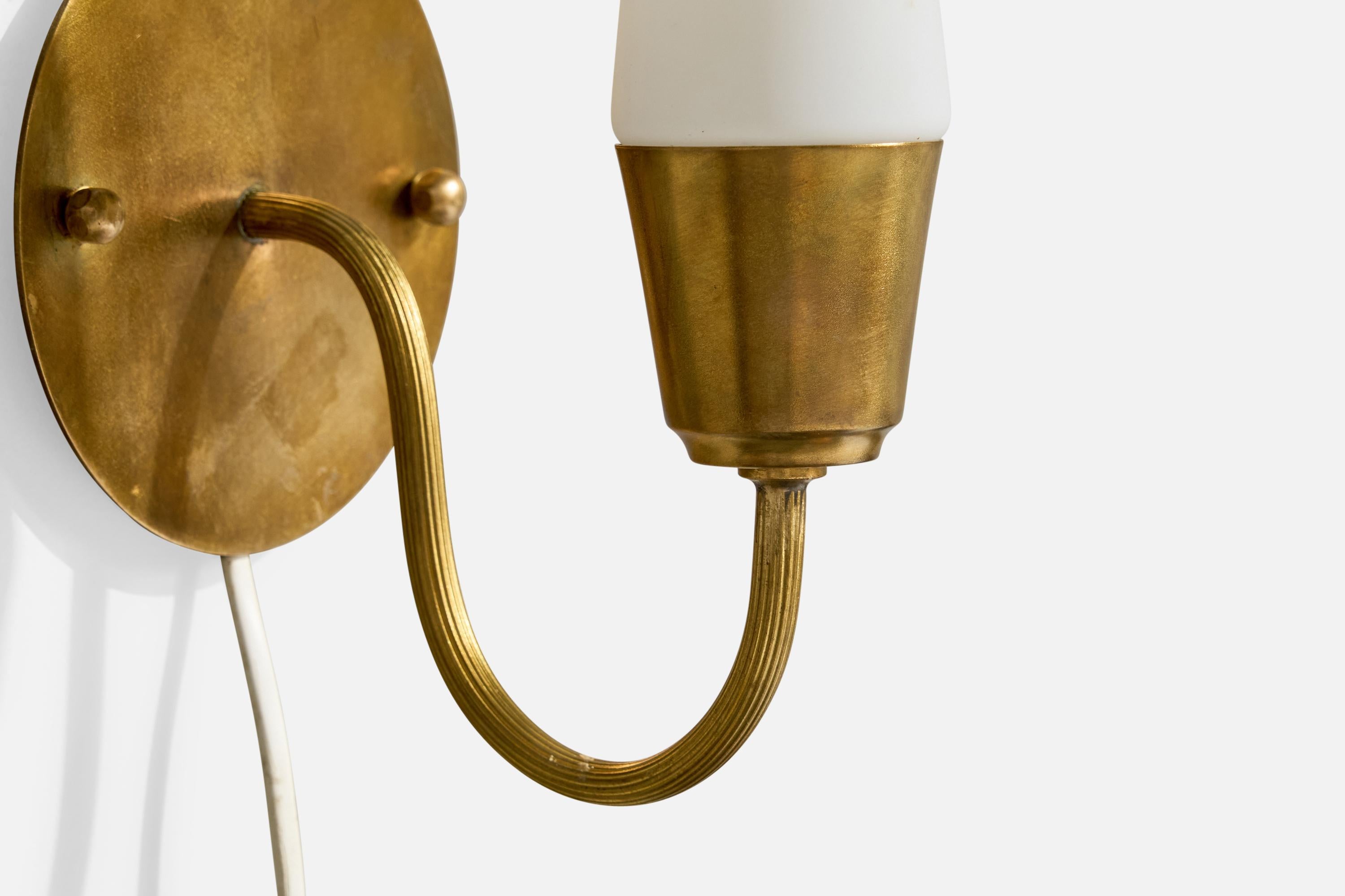 Swedish Designer, Wall Lights, Brass, Glass, Sweden, 1960s For Sale 4