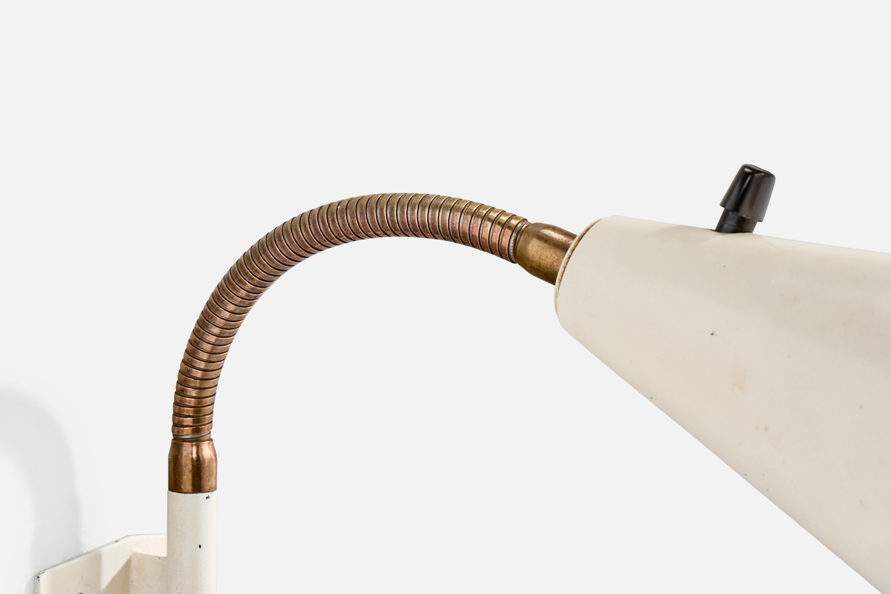 Schwedischer Designer, Wandleuchten, Messing, Metall, Schweden, 1950er Jahre im Angebot 3