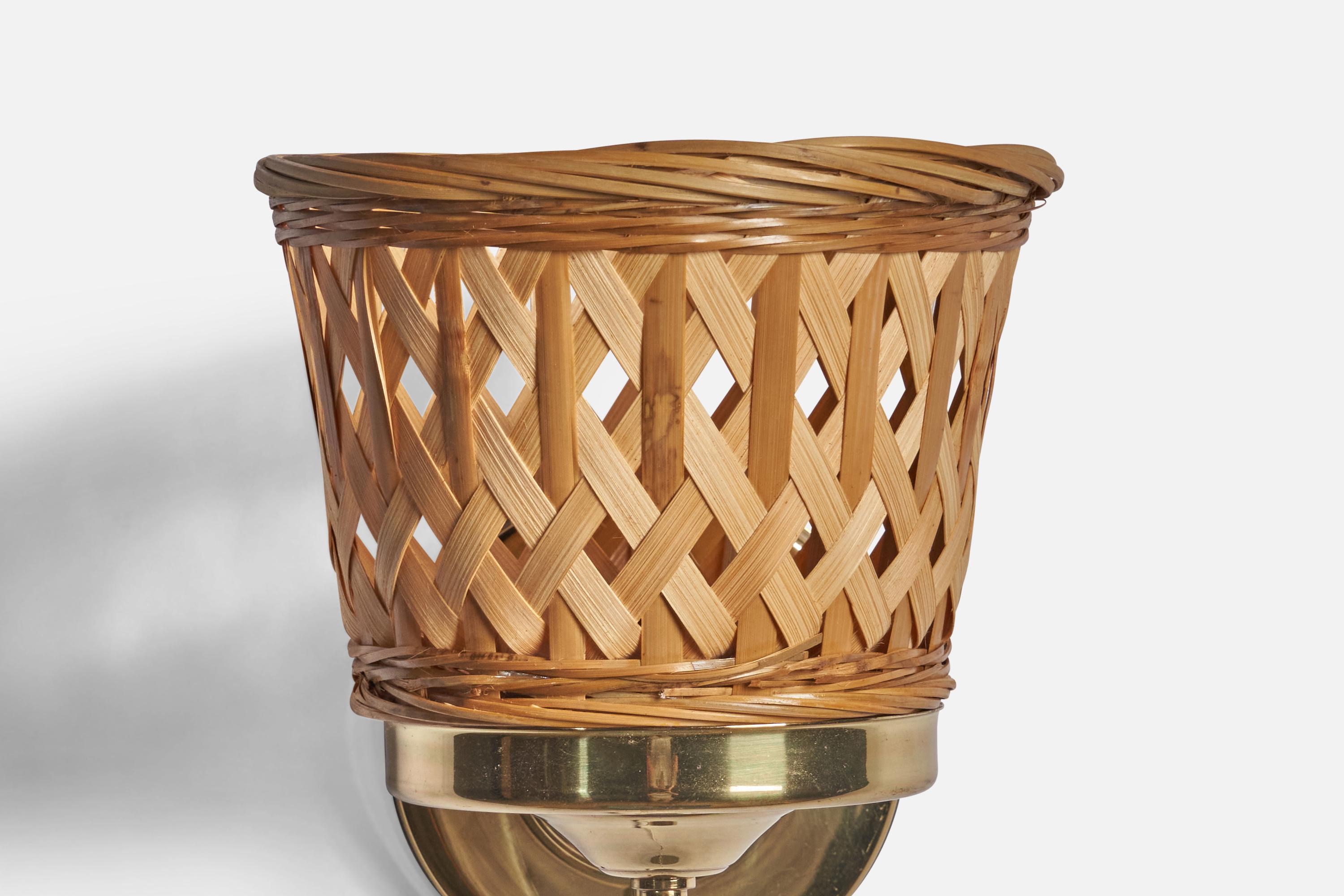 Schwedische Designerin, Wandleuchten, Messing, Rattan, Schweden, 1970er Jahre im Angebot 1
