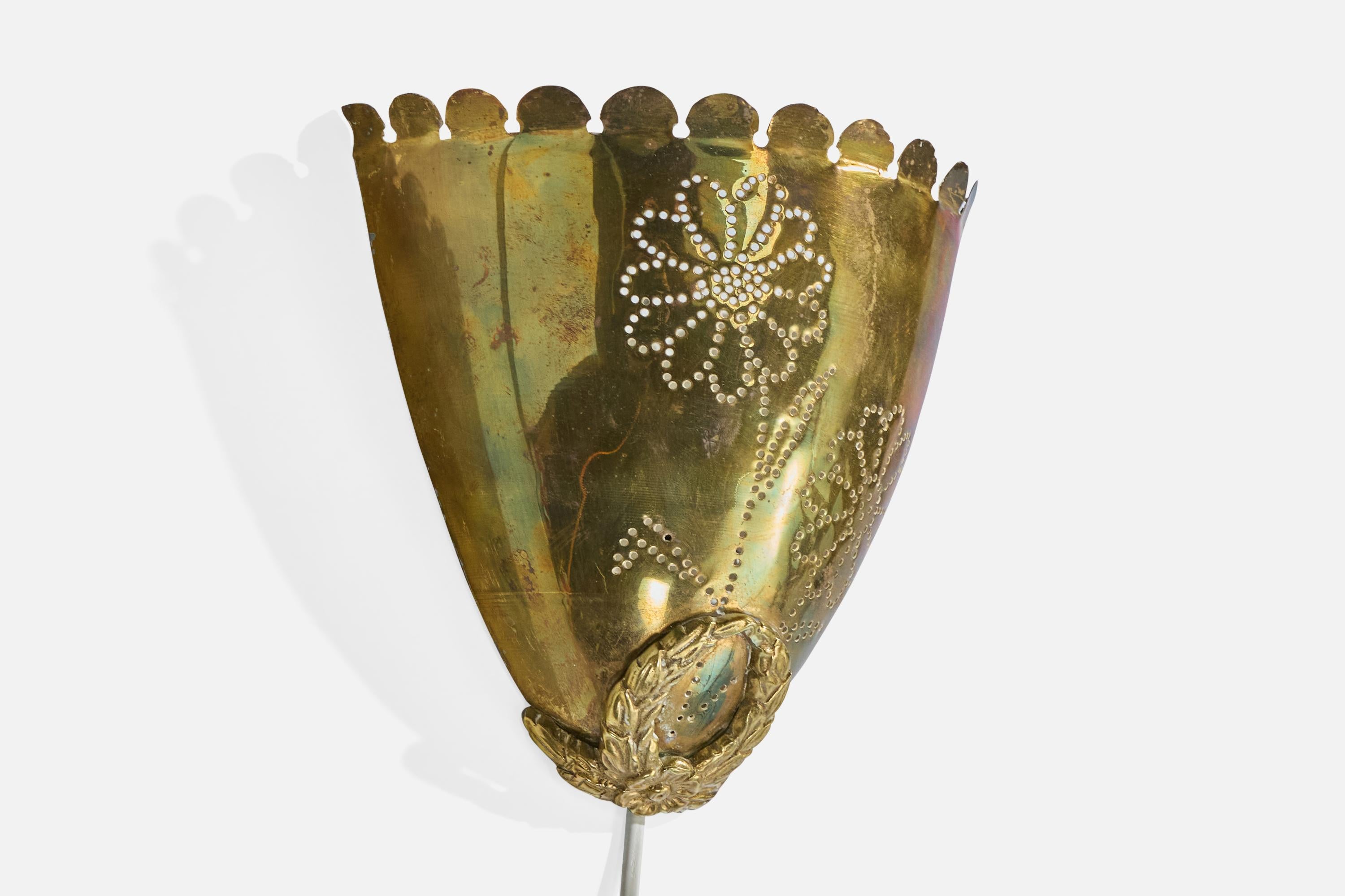 Svedese Designer svedese, Luci da parete, Ottone, Svezia, anni '40 in vendita