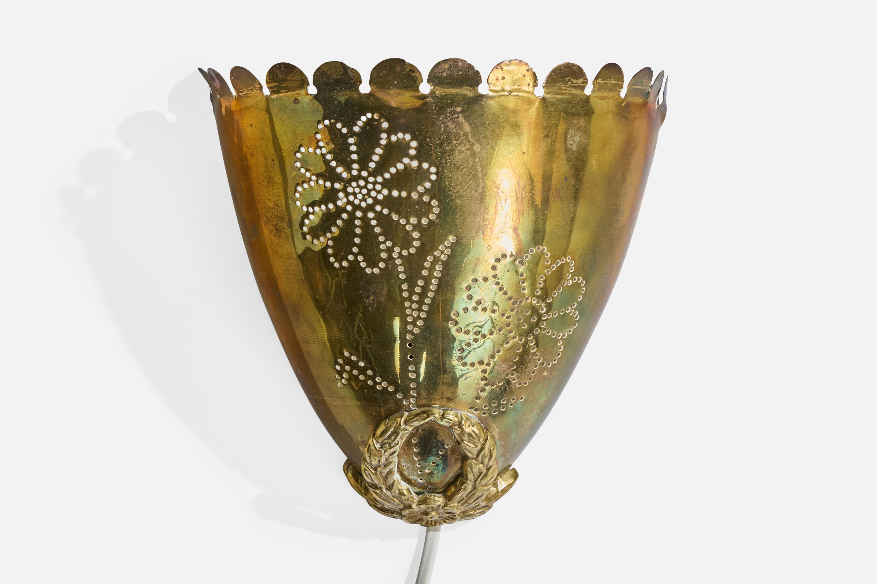 Designer svedese, Luci da parete, Ottone, Svezia, anni '40 In condizioni buone in vendita a High Point, NC