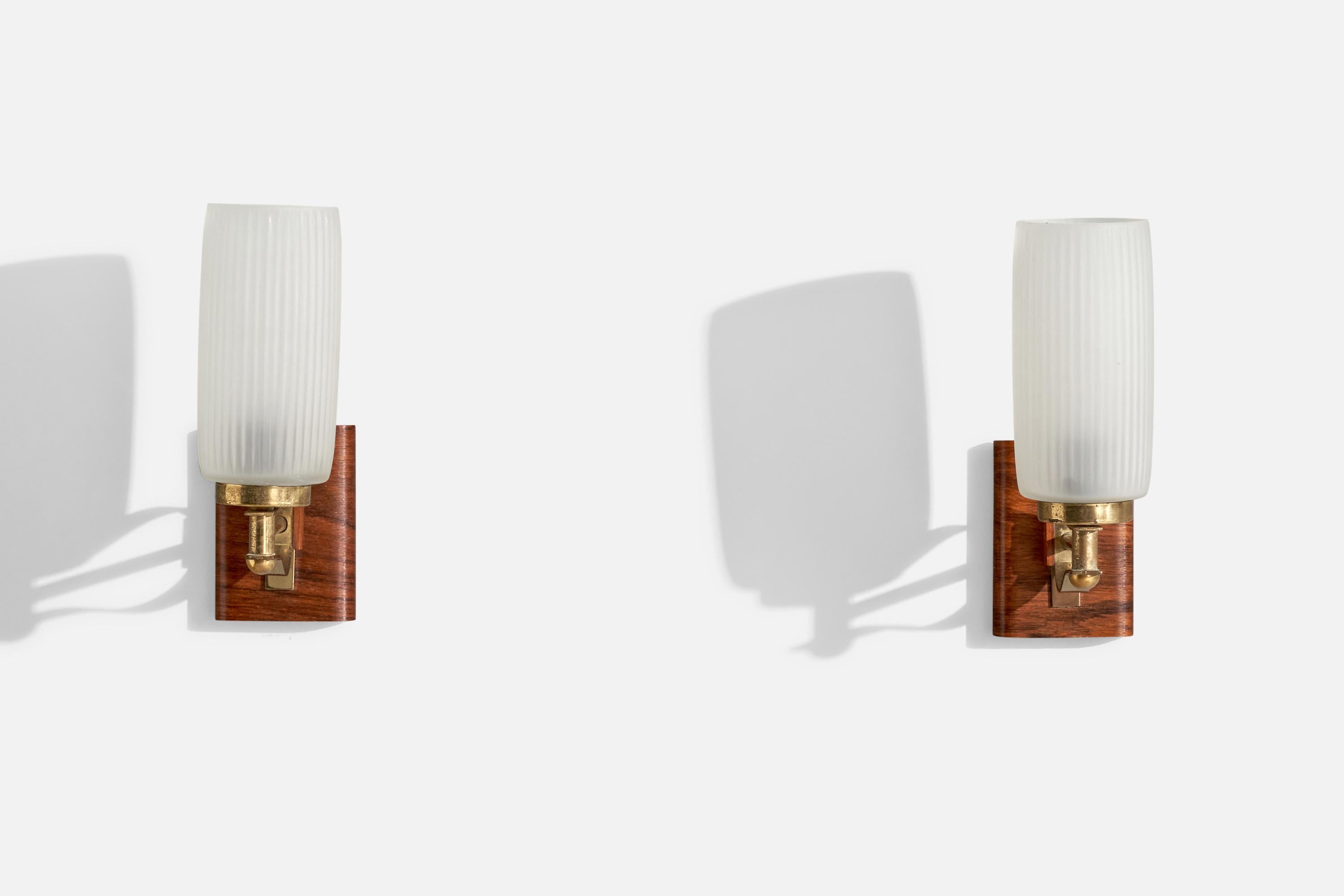 Mid-Century Modern Design/One, Lights, laiton, teck, verre, Suède, années 1950 en vente