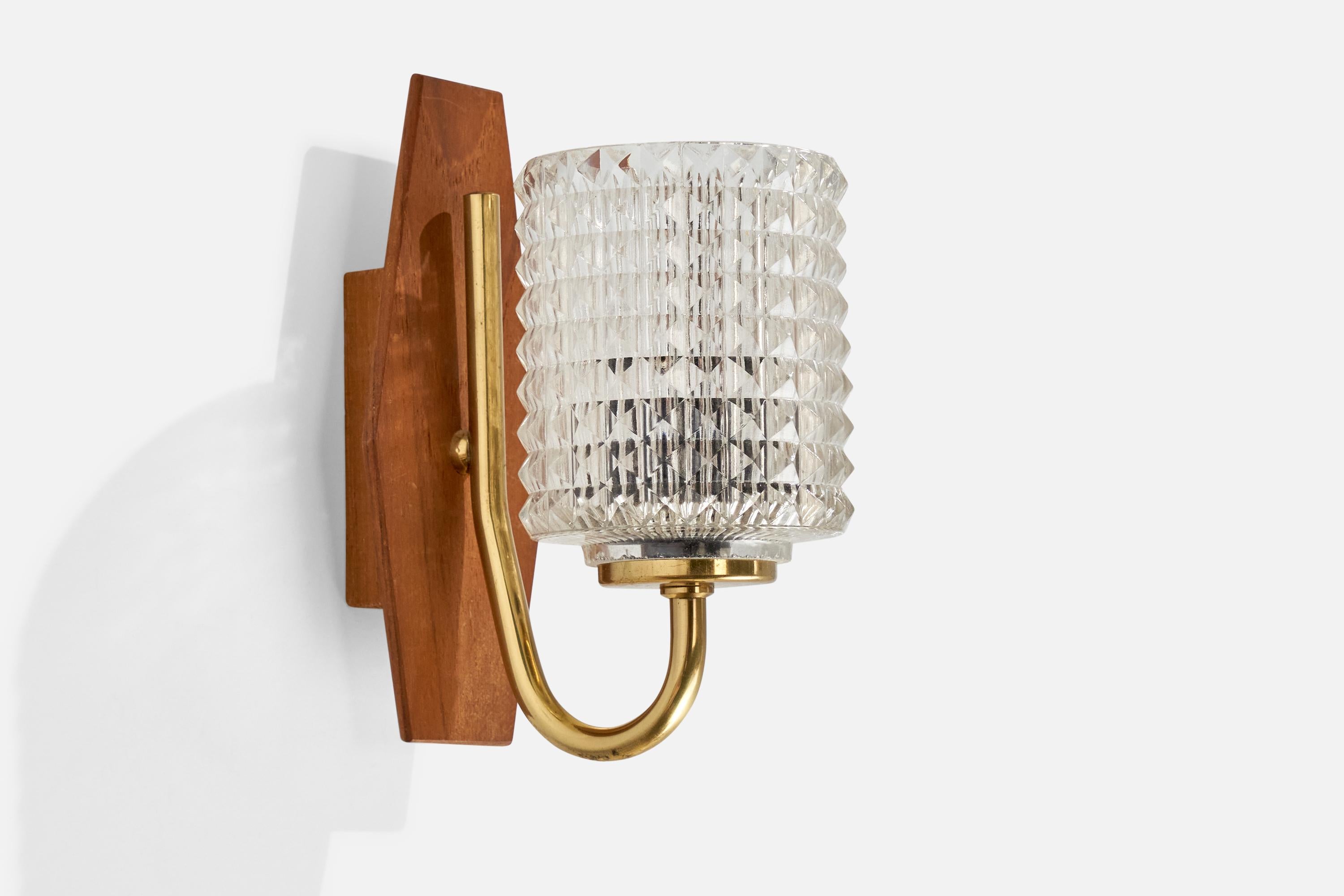 Swedish Designer, Wall Lights, Brass, Teak, Glass, Sweden, 1950s In Good Condition For Sale In High Point, NC