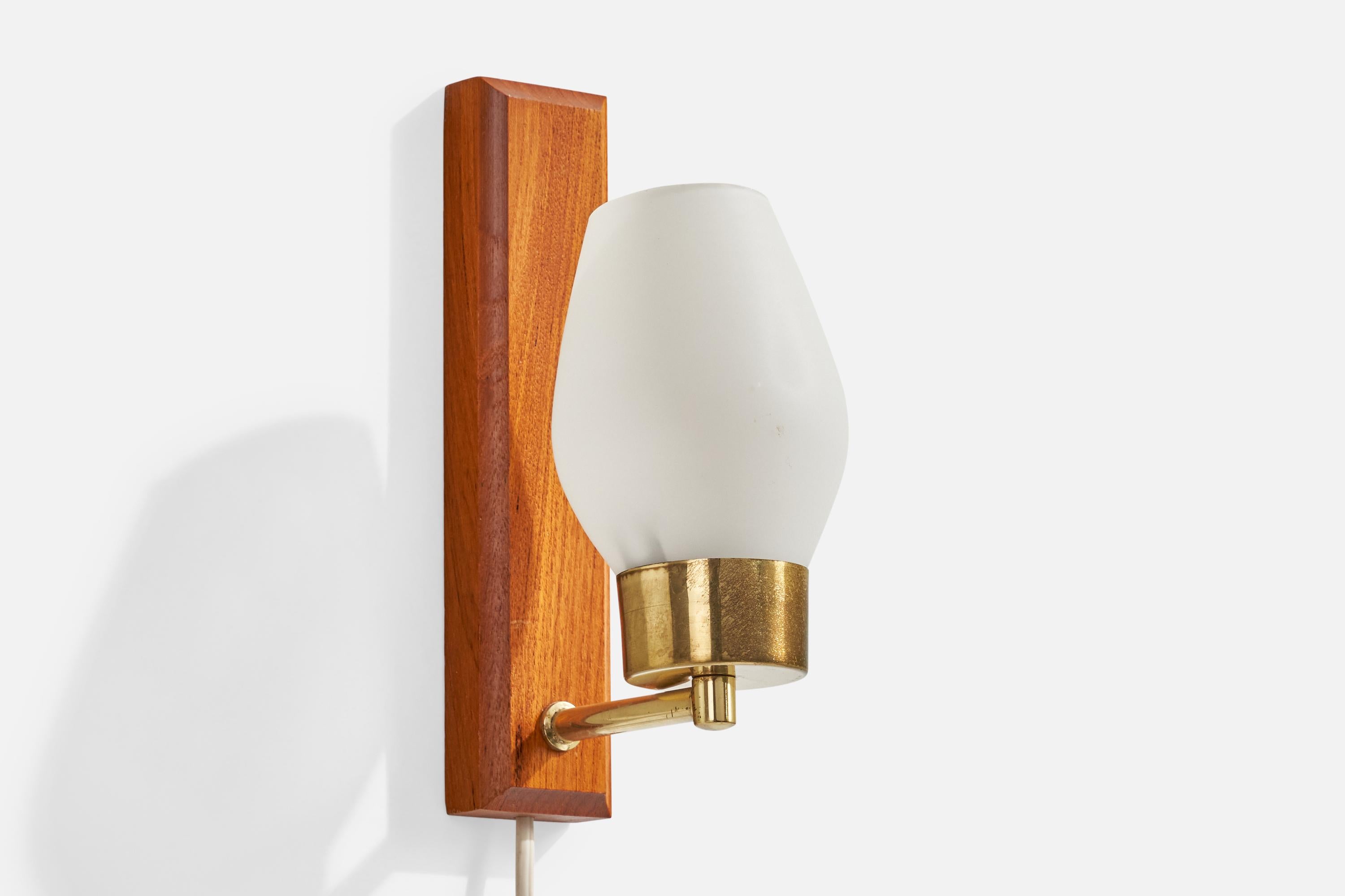 Swedish Designer, Wall Lights, Brass, Teak, Glass, Sweden, 1950s In Good Condition For Sale In High Point, NC