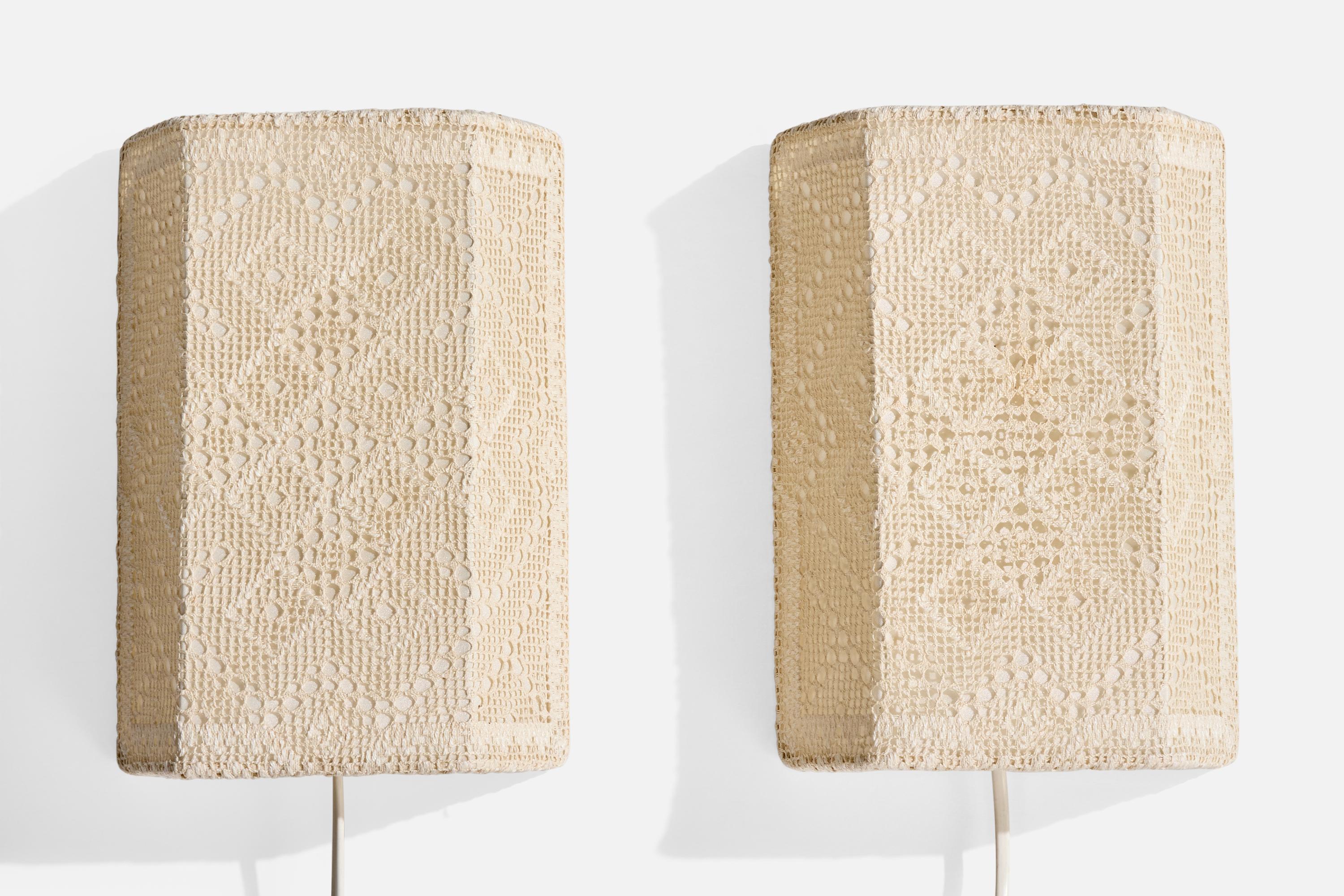 Mid-Century Modern Designer suédois, Design-Light, tissu, Suède, années 1960 en vente