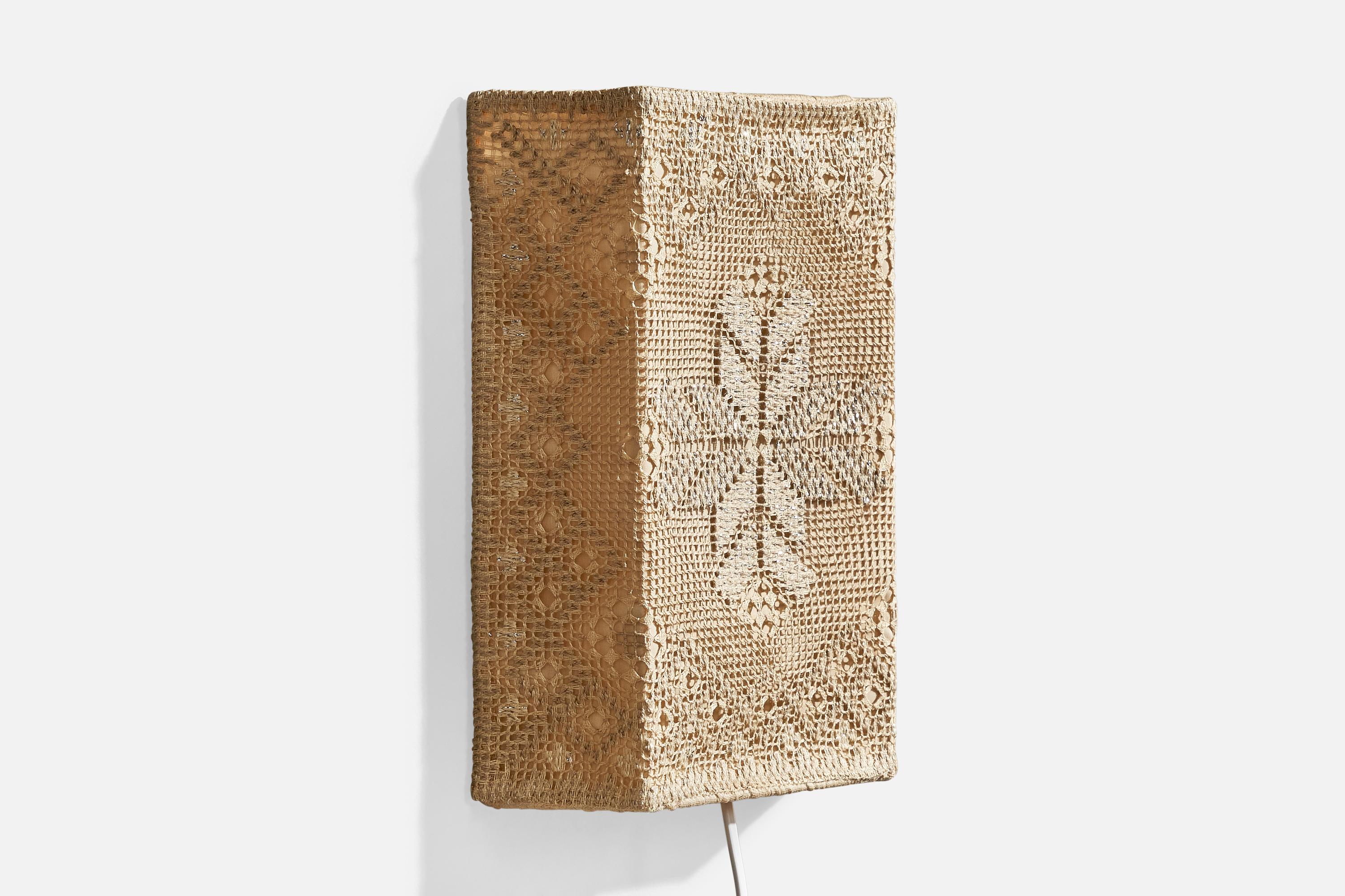 Designer suédois, Design-Light, tissu, Suède, années 1960 Bon état - En vente à High Point, NC