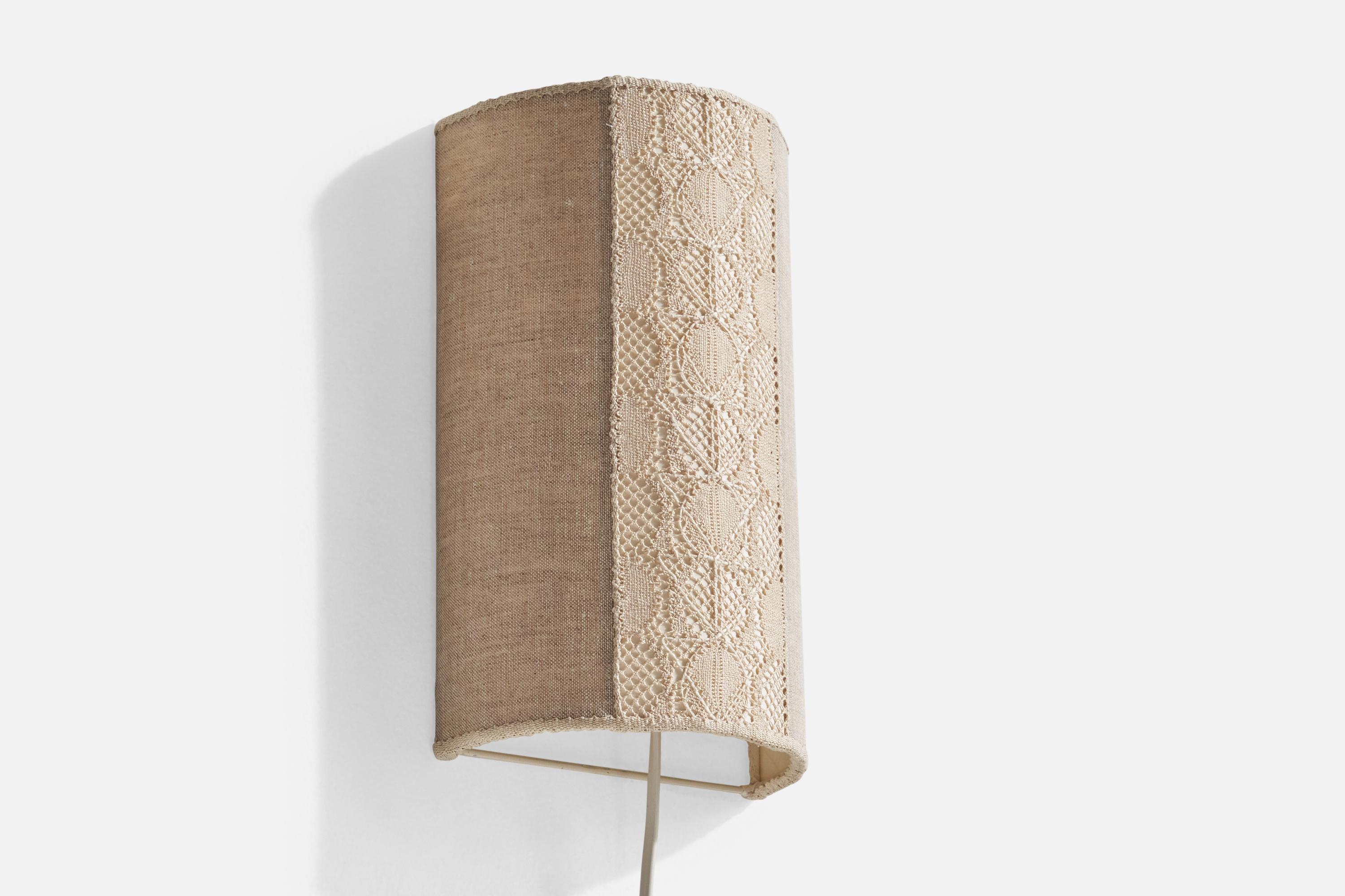 Designer suédois, Design-Light, tissu, Suède, années 1960 Bon état - En vente à High Point, NC