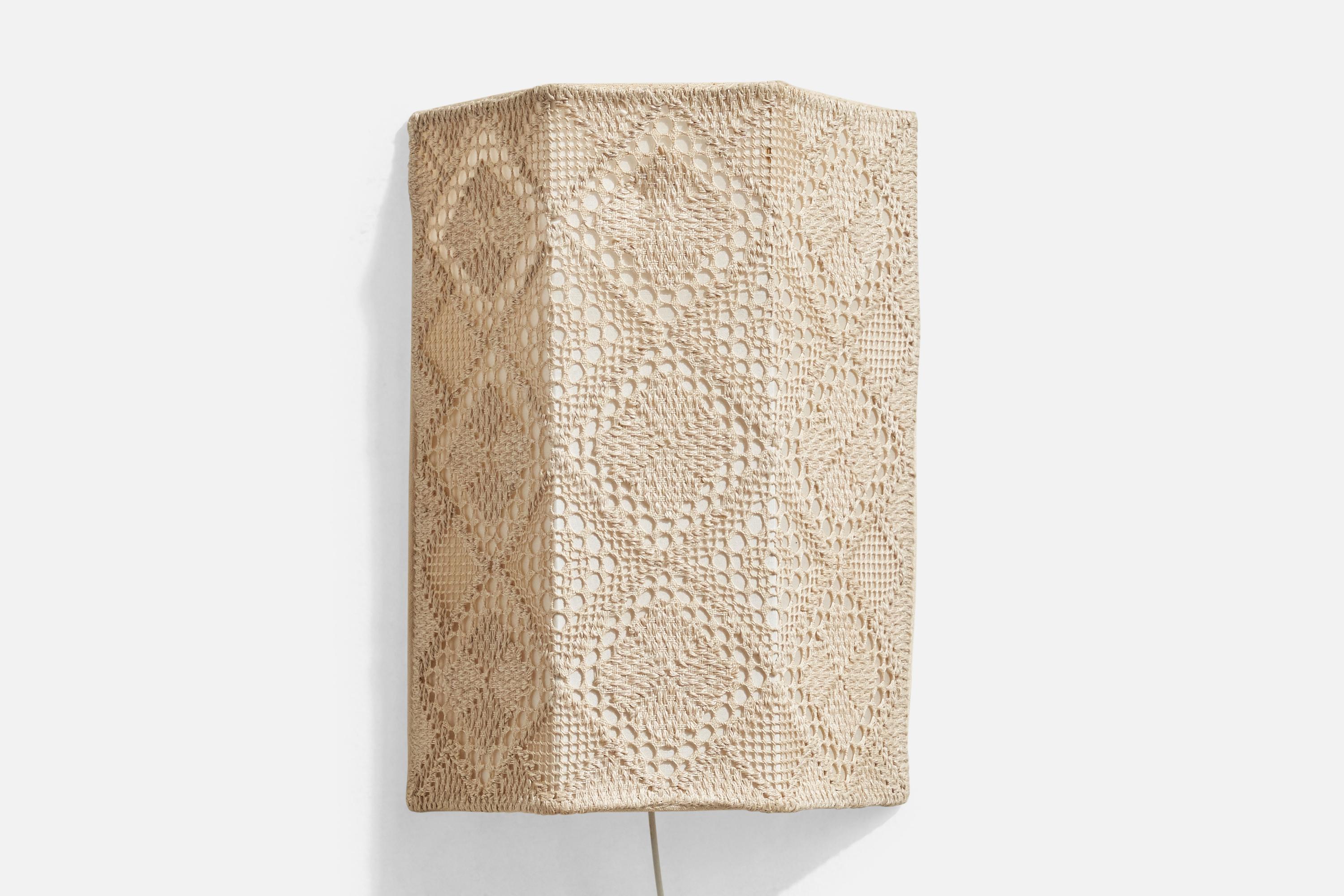 Métal Designer suédois, Design-Light, tissu, Suède, années 1960 en vente