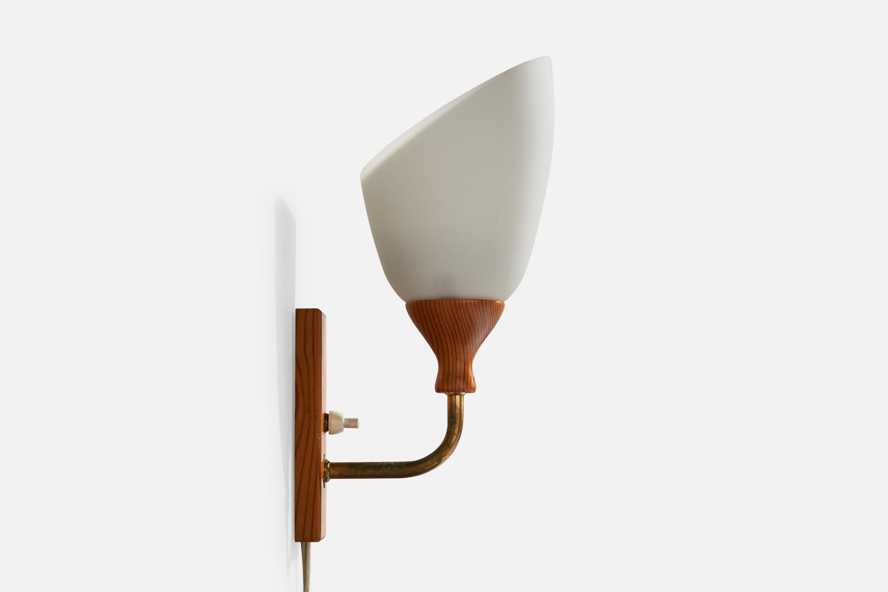 Swedish Designer, Wall Lights, Pine, Brass, Glass, Sweden, 1950s For Sale 4