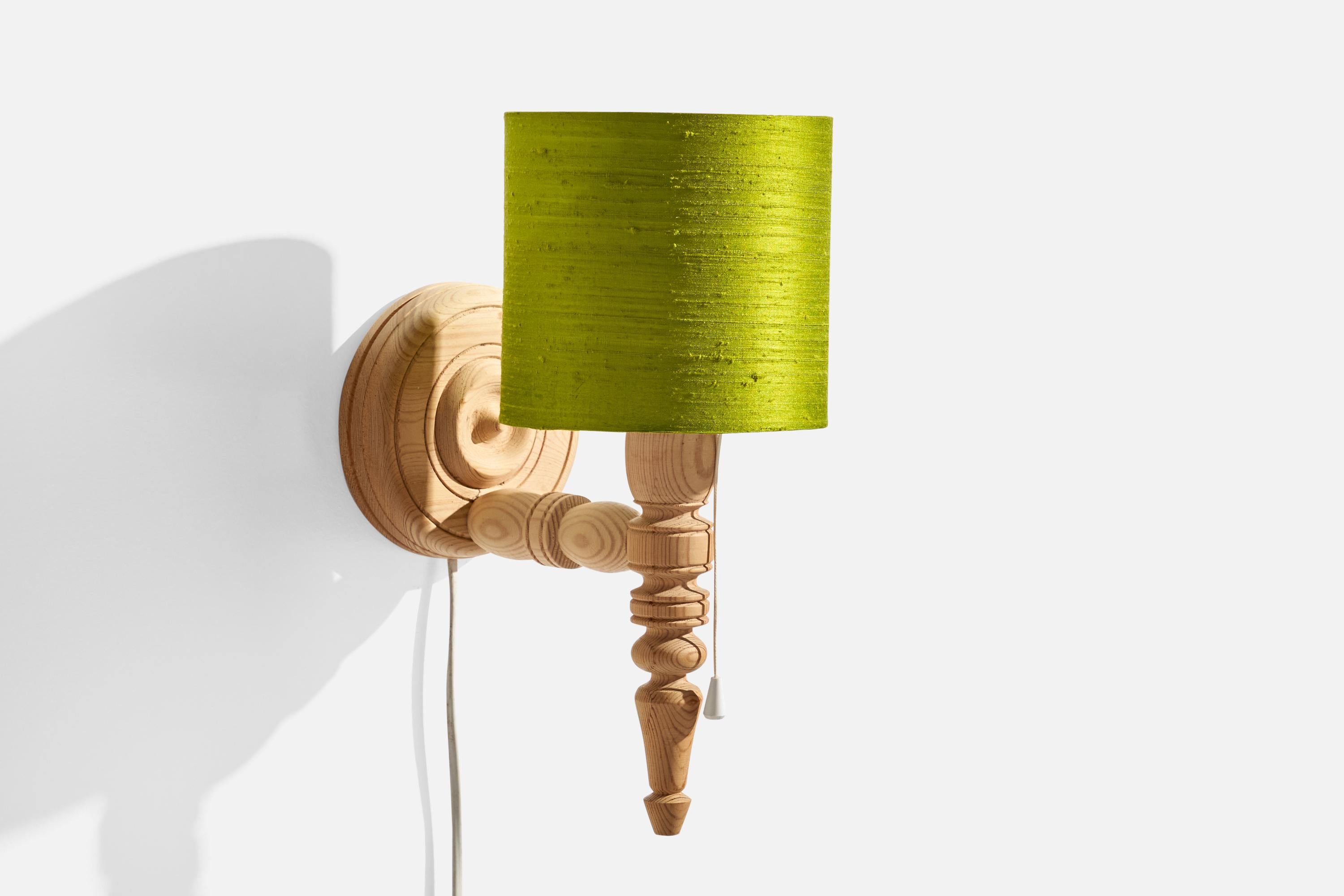 Suédois Designer suédois, Lights, Pin, Tissu, Suède, 1960 en vente