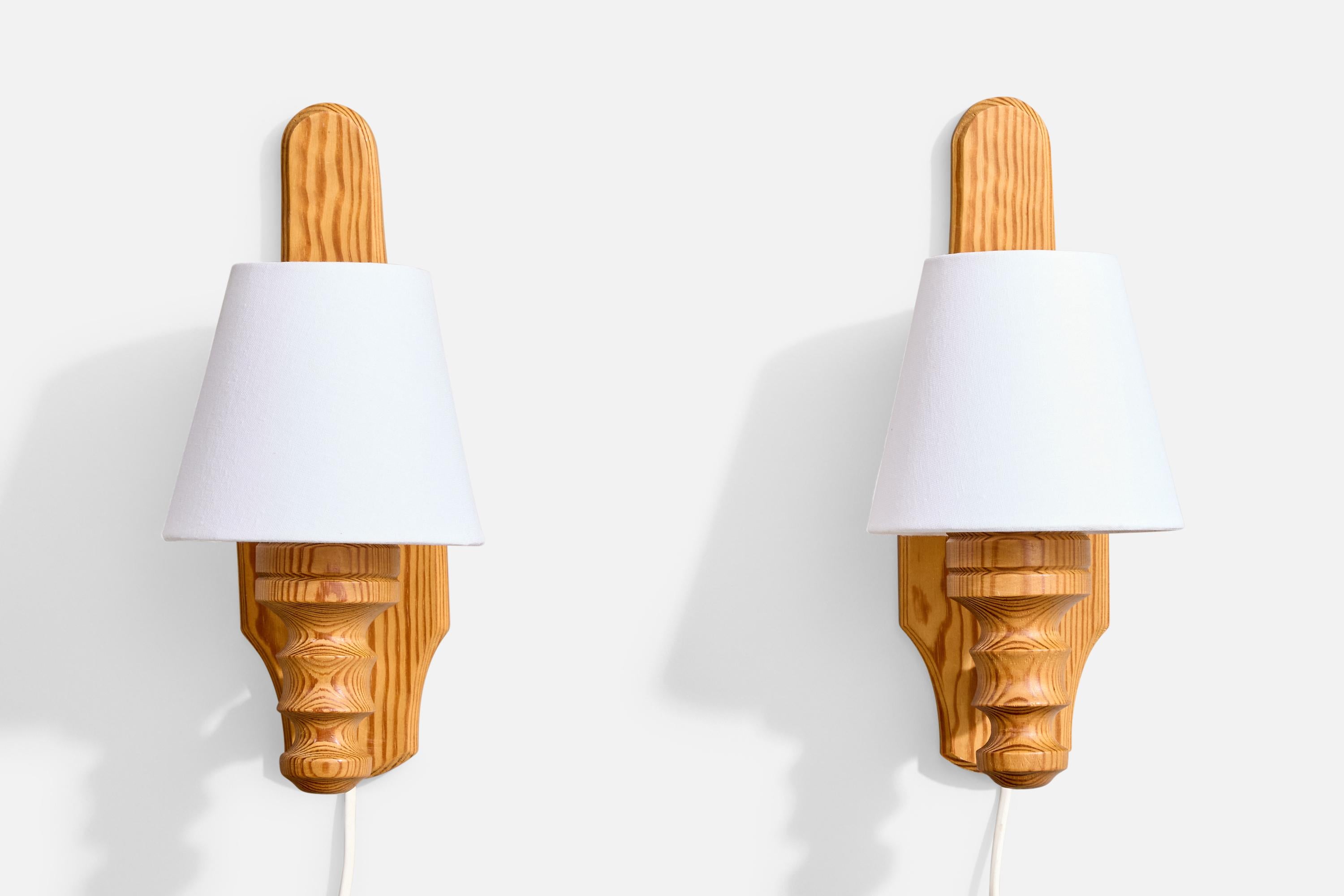 Mid-Century Modern Designer suédois, Lights, Pin, Tissu, Suède, 1970 en vente
