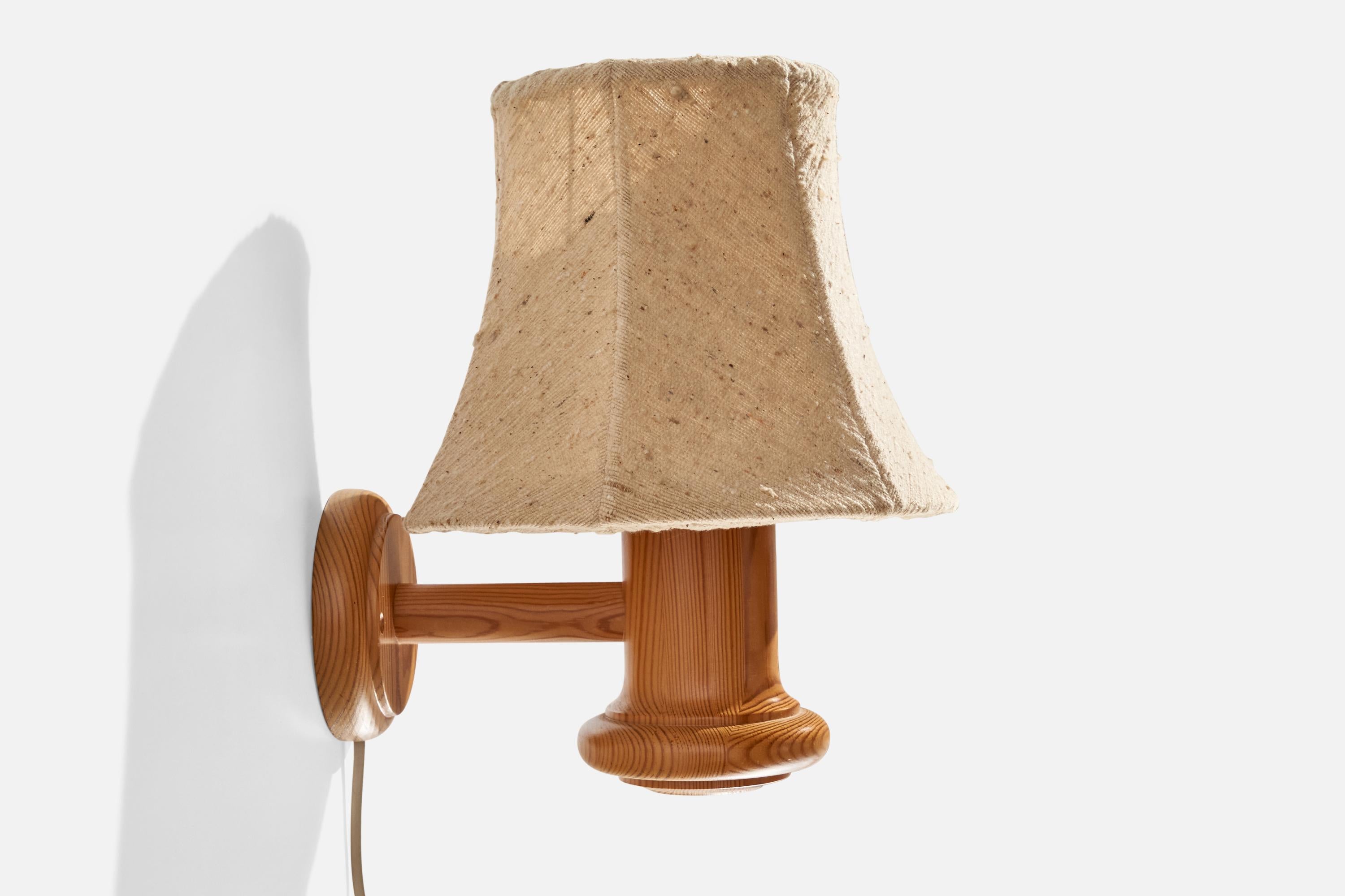 Fin du 20e siècle Designer suédois, Lights, Pin, Tissu, Suède, 1970 en vente