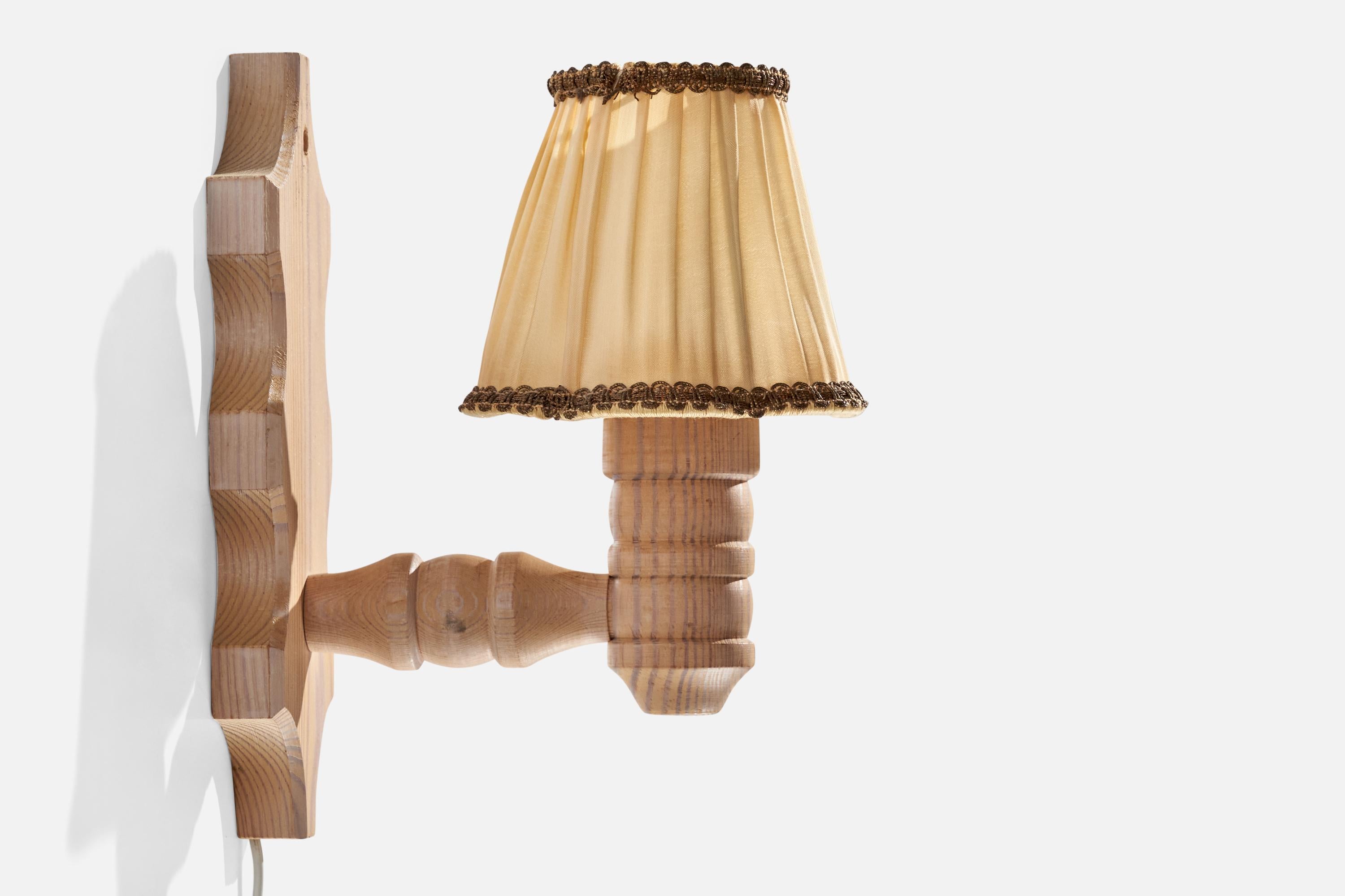 Fin du 20e siècle Designer suédois, Lights, Pin, Tissu, Suède, 1970 en vente