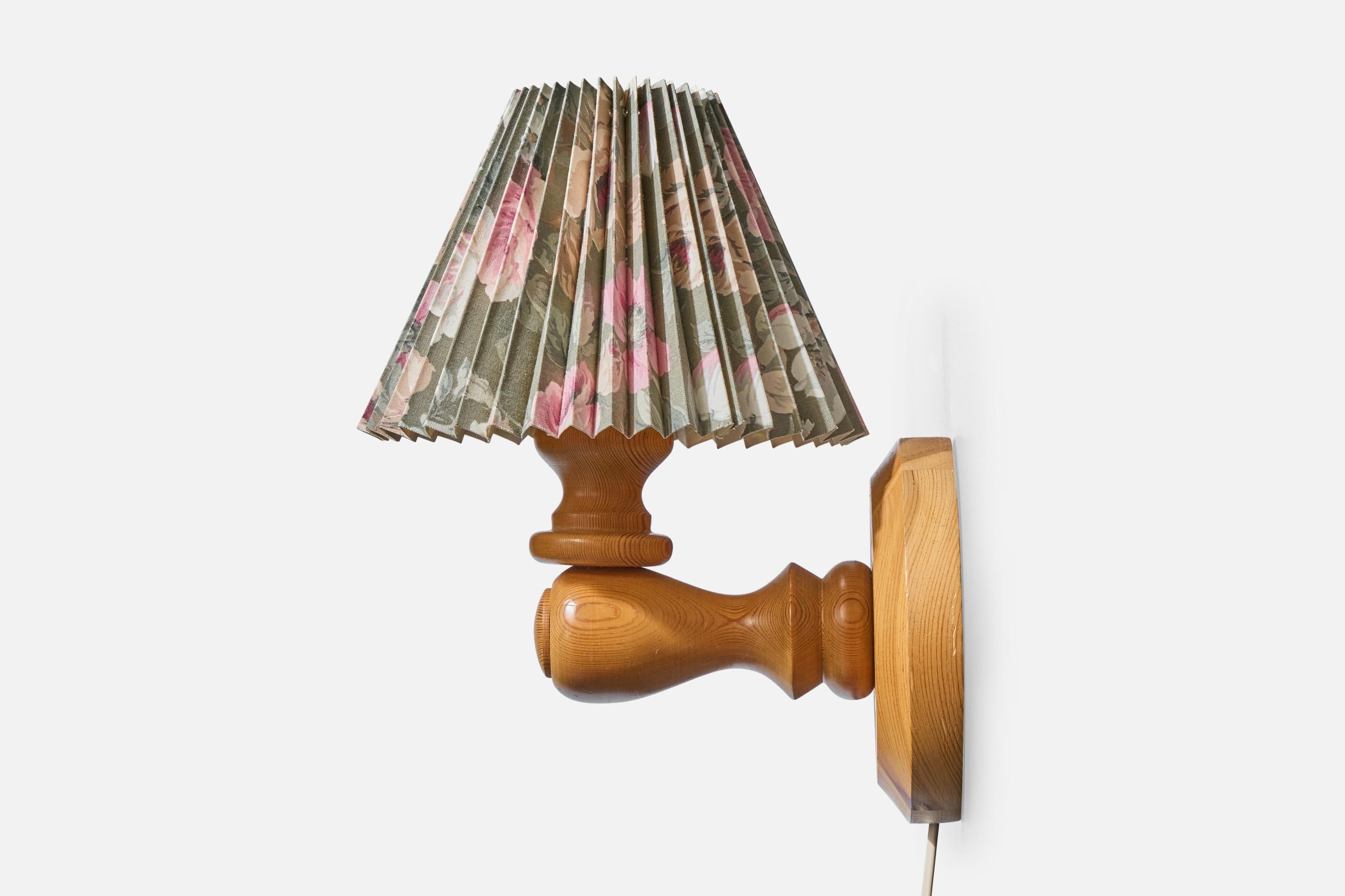 Designer svedese, applique, pino, tessuto, Svezia, anni '70 In condizioni buone in vendita a High Point, NC