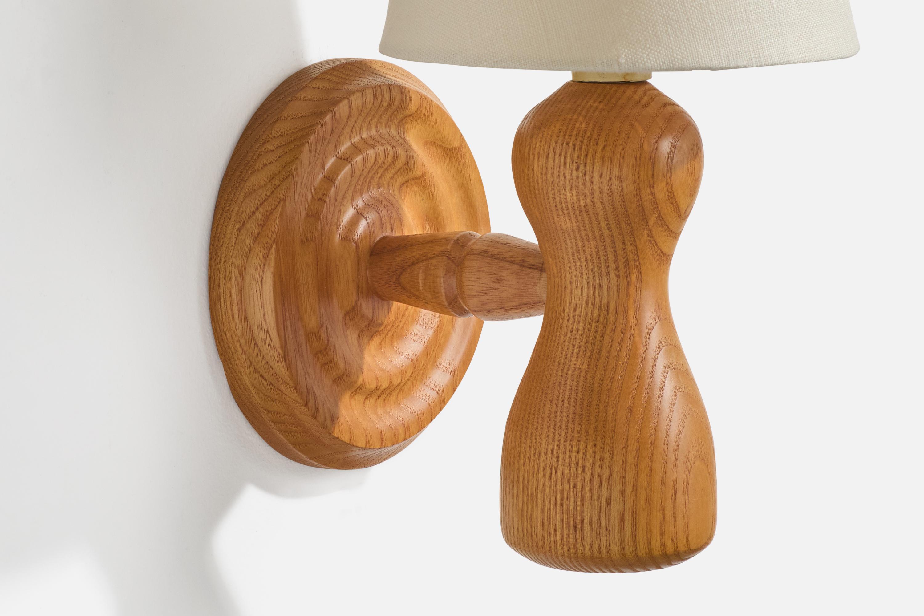 Schwedischer Designer, Wall Lights, Kiefer, Stoff, Schweden, 1970er (Kiefernholz)