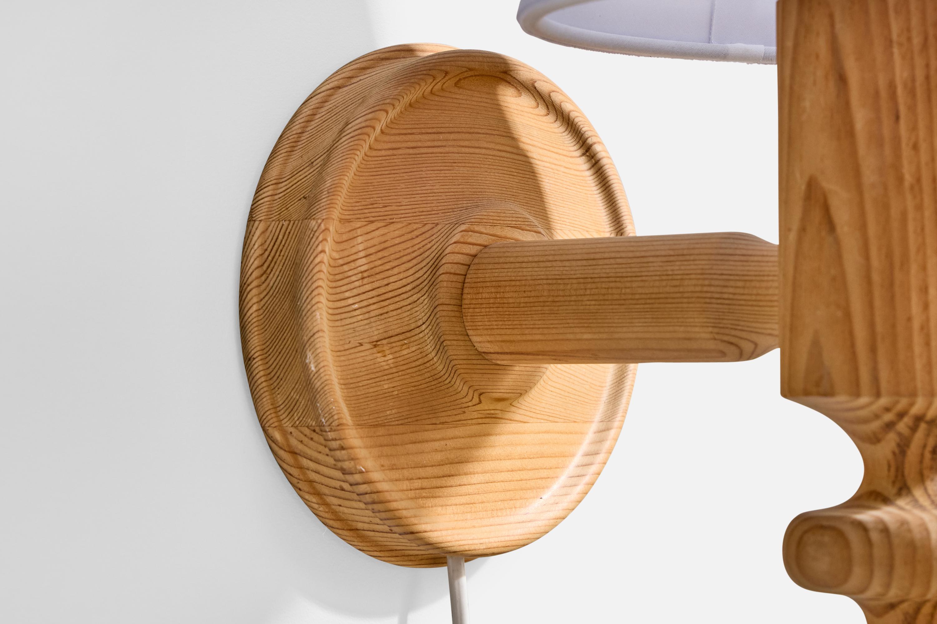 Fin du 20e siècle Designer suédois, Lights, Pin, Tissu, Suède, 1970 en vente