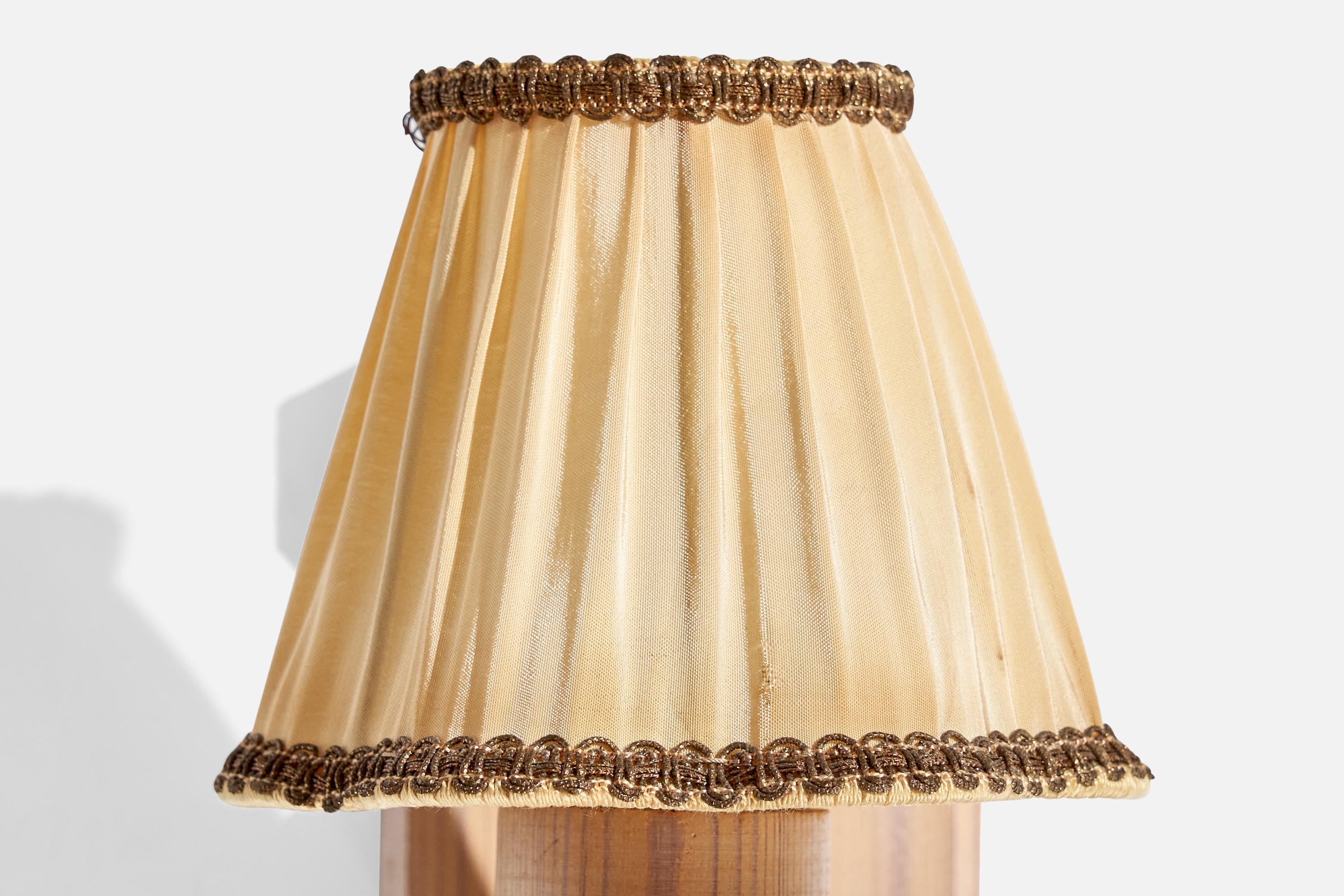 Designer suédois, Lights, Pin, Tissu, Suède, 1970 en vente 3