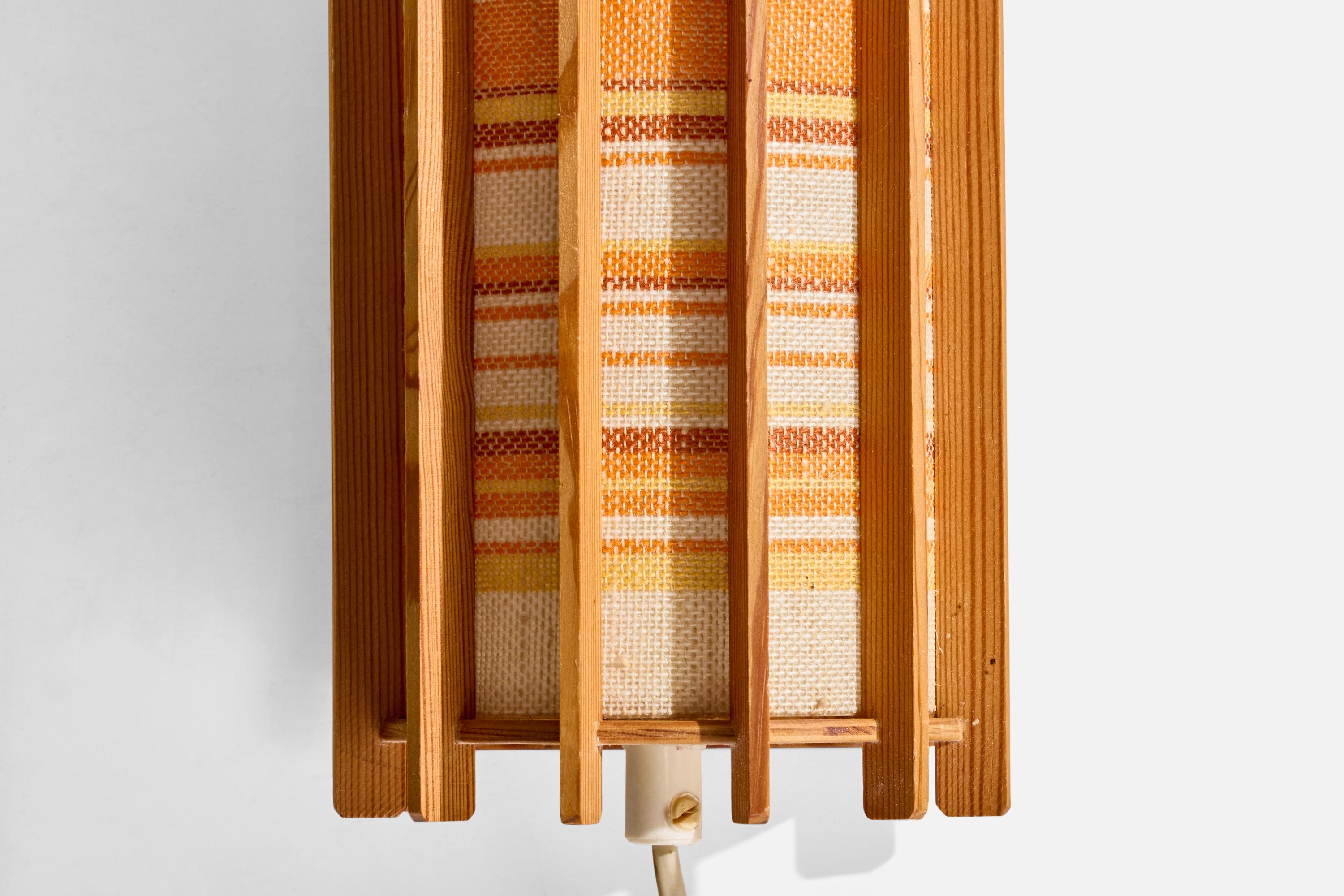 Designer suédois, Lights, Pin, Tissu, Suède, 1970 en vente 3