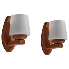 Designer suédois, Wall Lights, pin, verre, Suède, années 1970