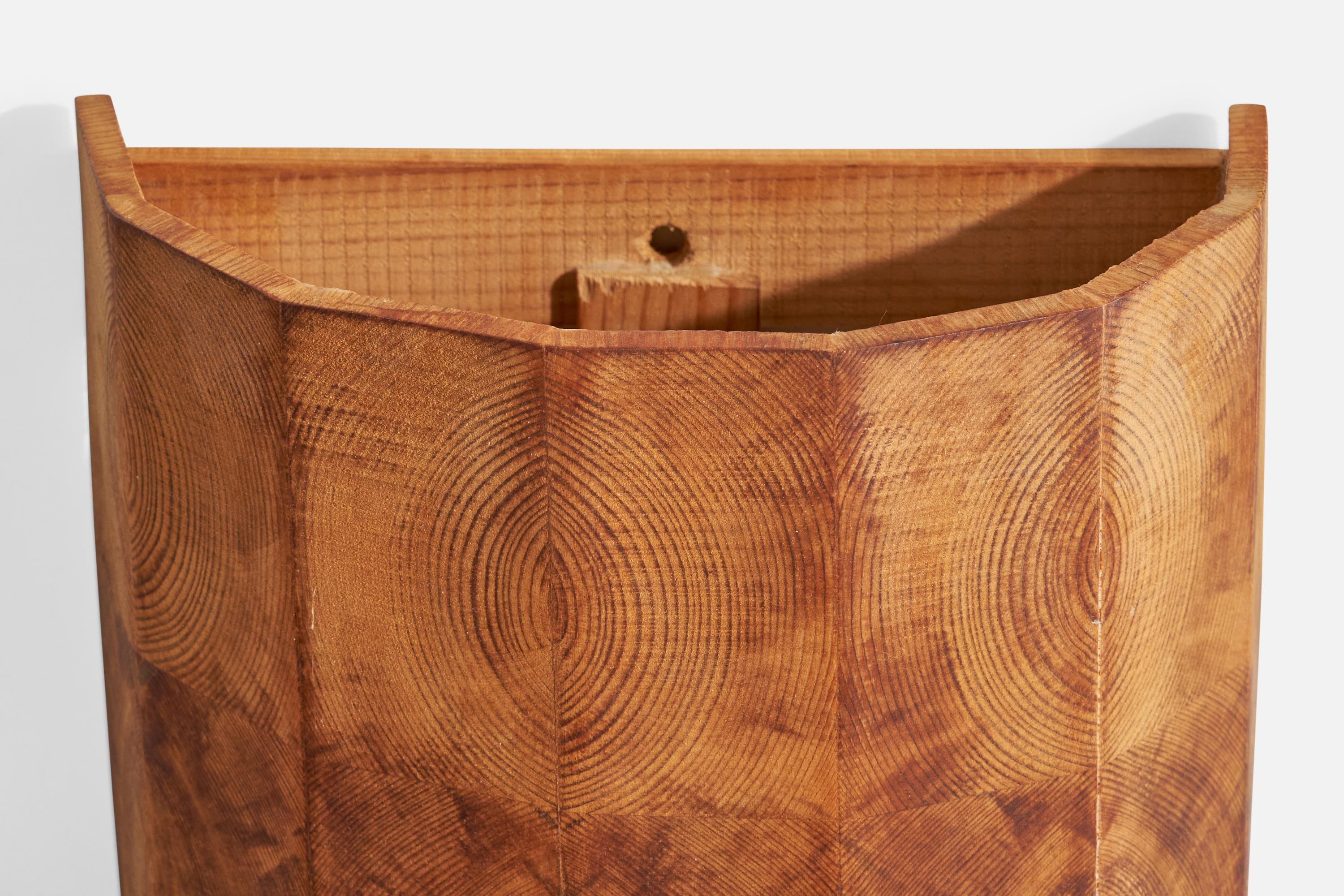 Swedish Designer, Wall Lights, Pine, Sweden, 1970s en venta 5