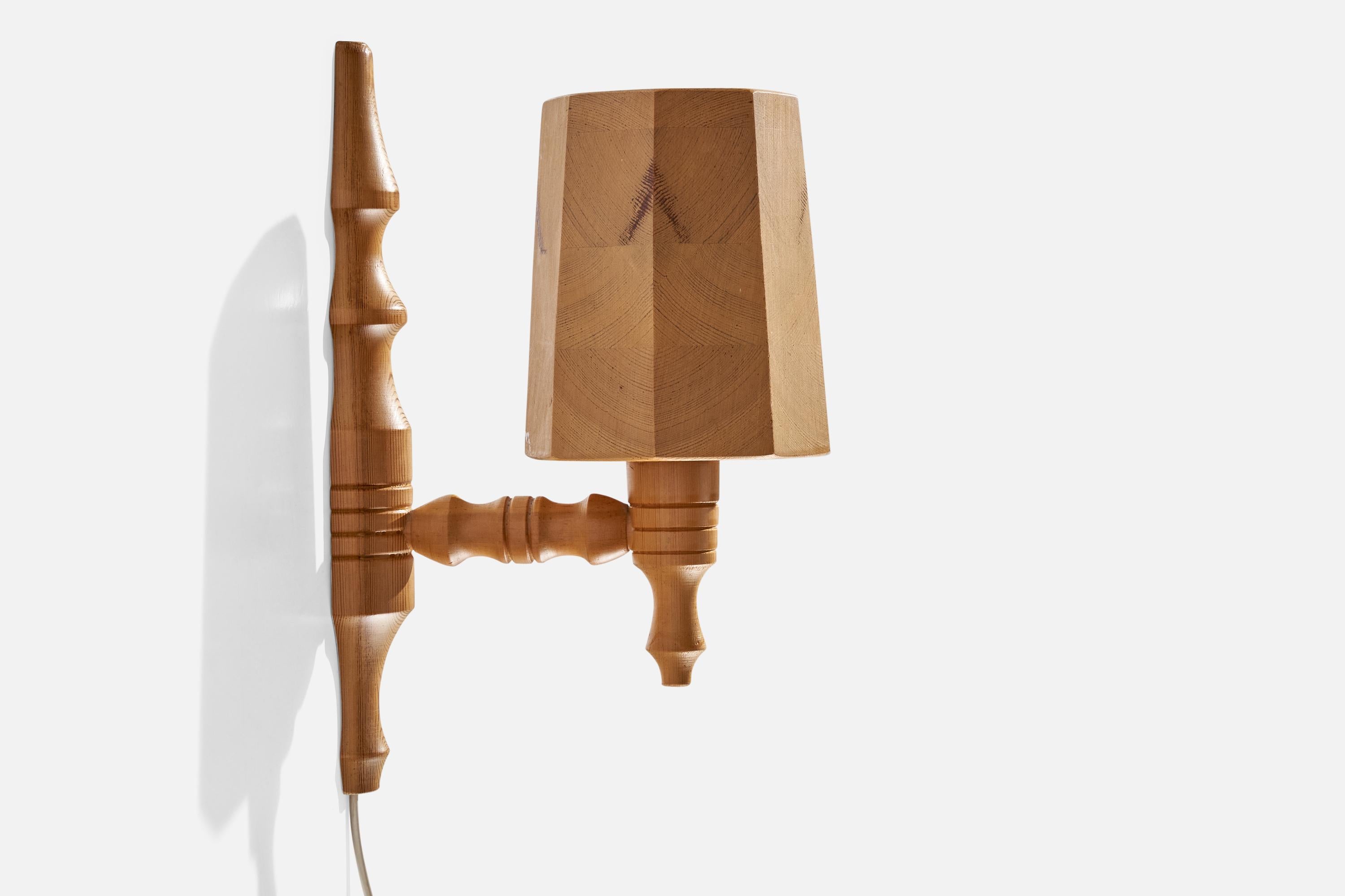 Swedish Designer, Wall Lights, Pine, Sweden, 1970s For Sale 1