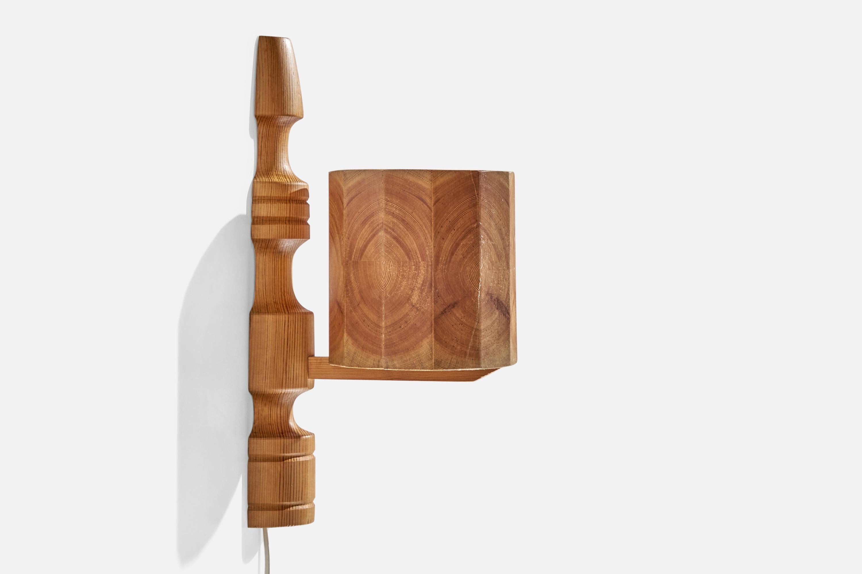 Swedish Designer, Wall Lights, Pine, Sweden, 1970s For Sale 1