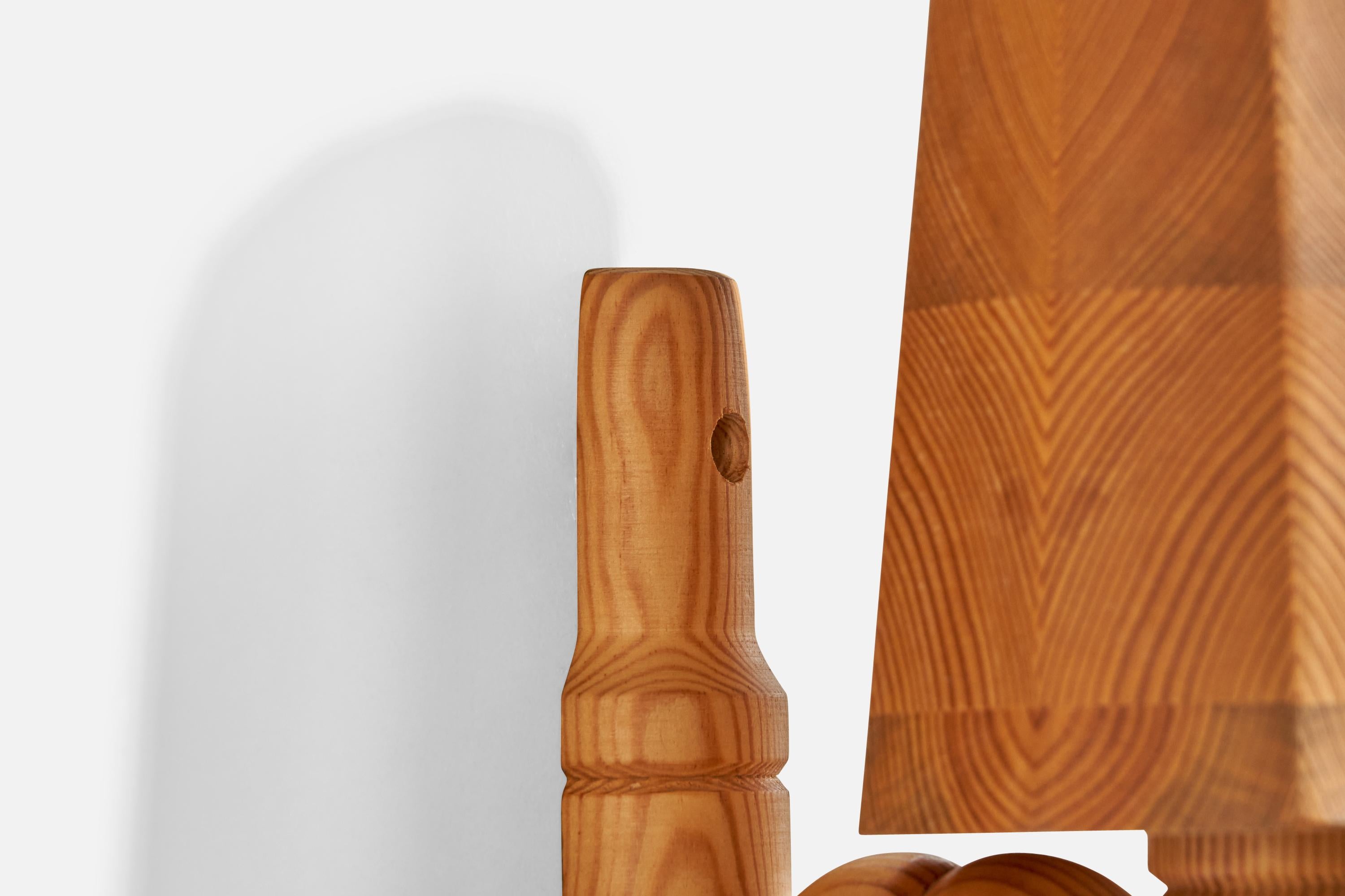 Swedish Designer, Wall Lights, Pine, Sweden, 1970s For Sale 2