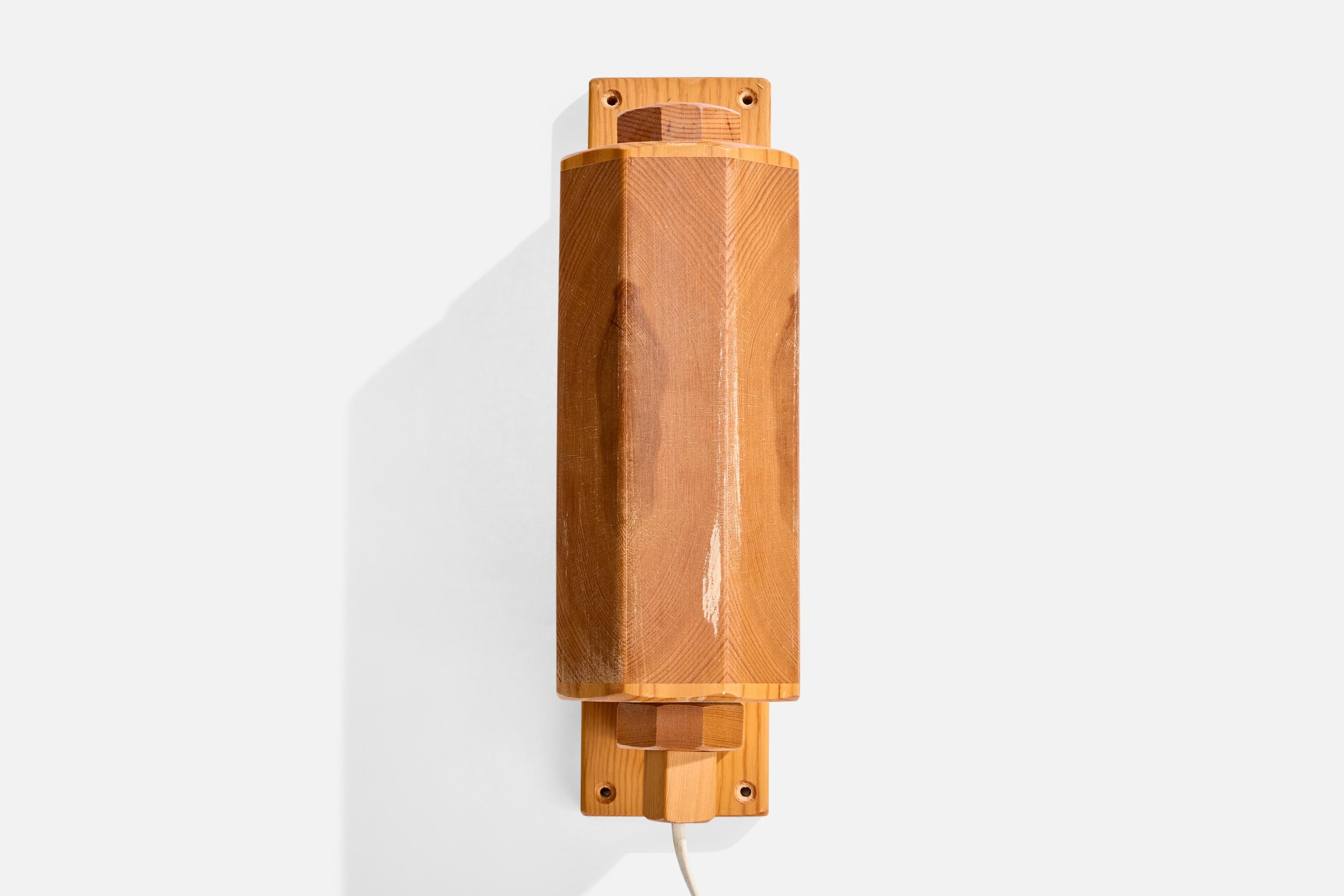 Swedish Designer, Wall Lights, Pine, Sweden, 1970s For Sale 1