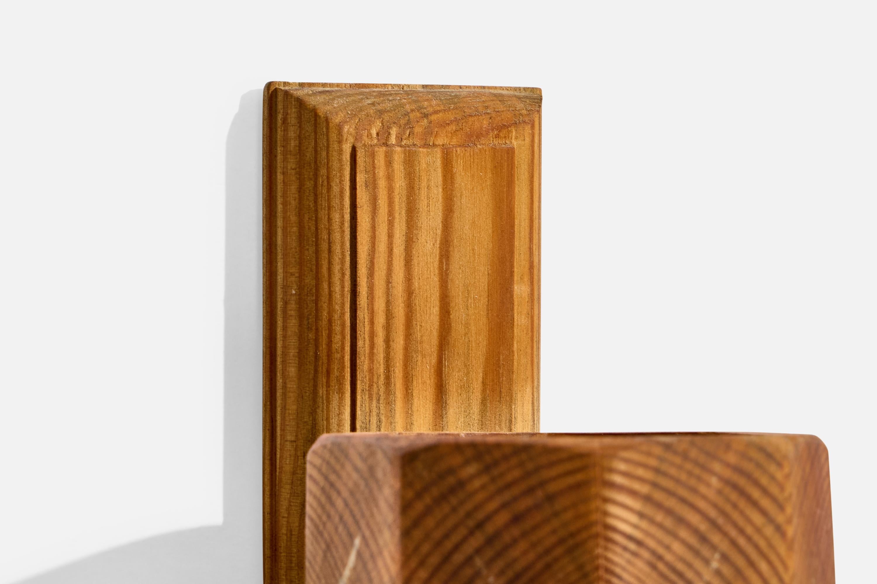 Wood Swedish Designer, Wall Lights, Pine, Sweden, 1970s For Sale
