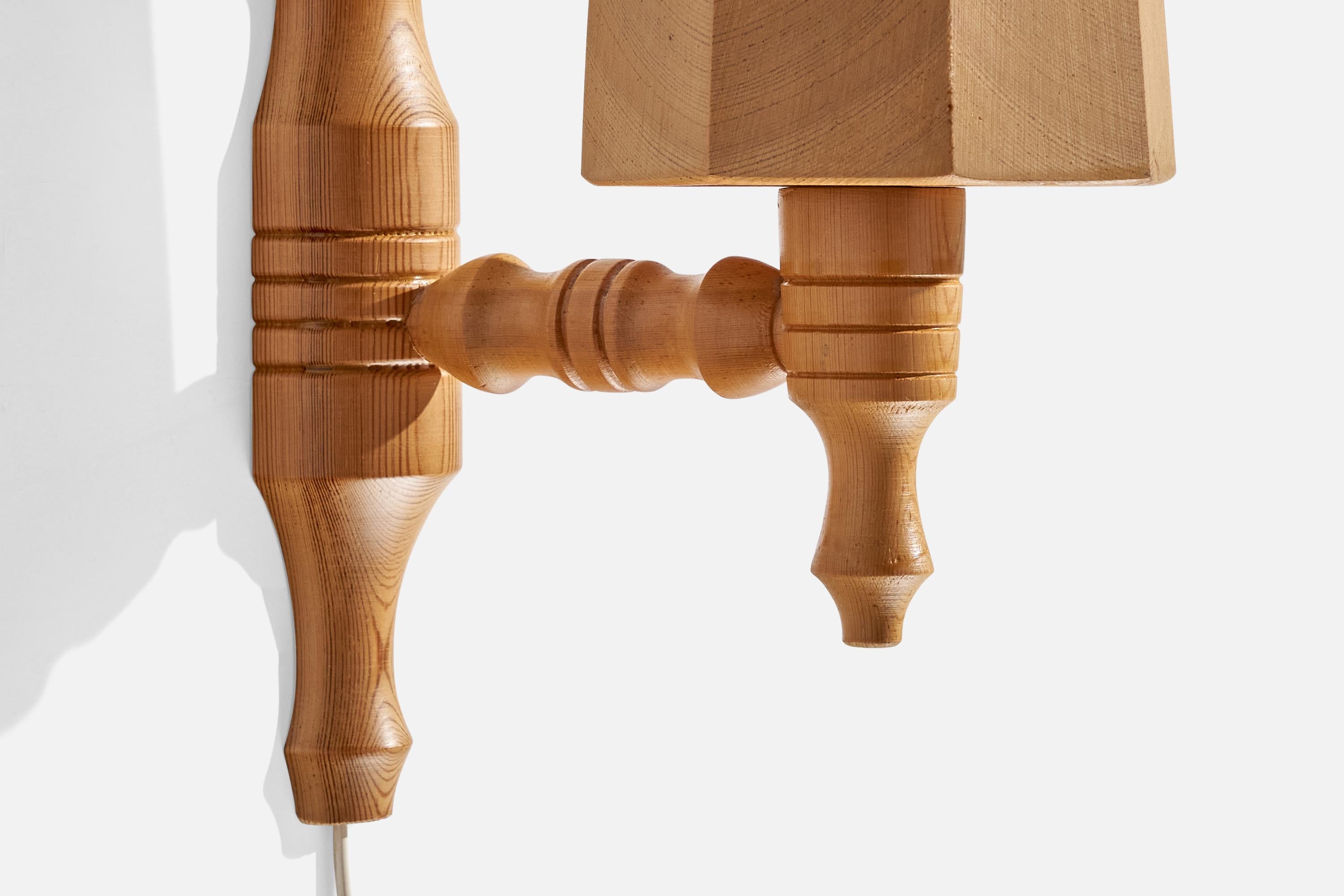 Swedish Designer, Wall Lights, Pine, Sweden, 1970s For Sale 3