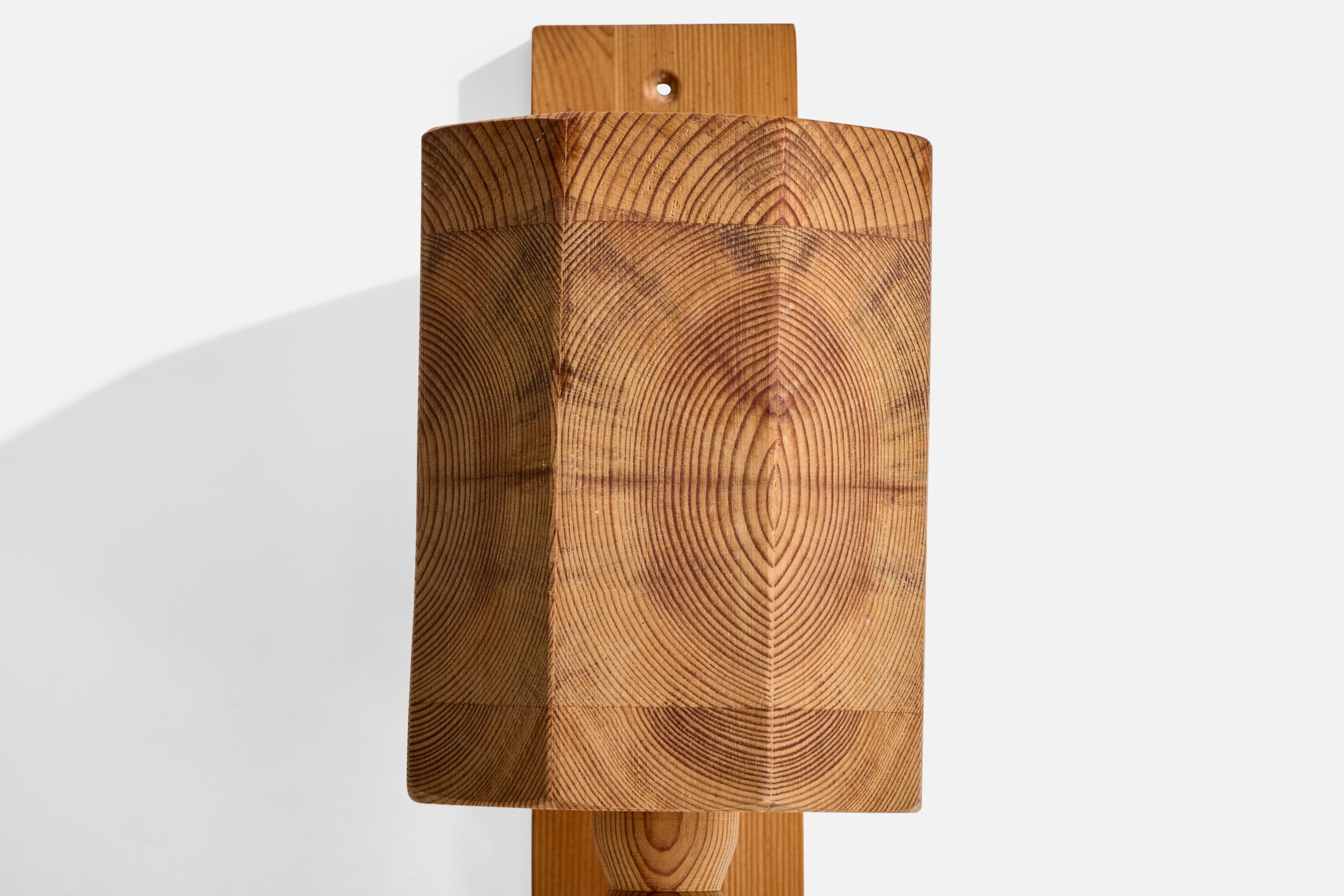 Swedish Designer, Wall Lights, Pine, Sweden, 1970s en vente 1