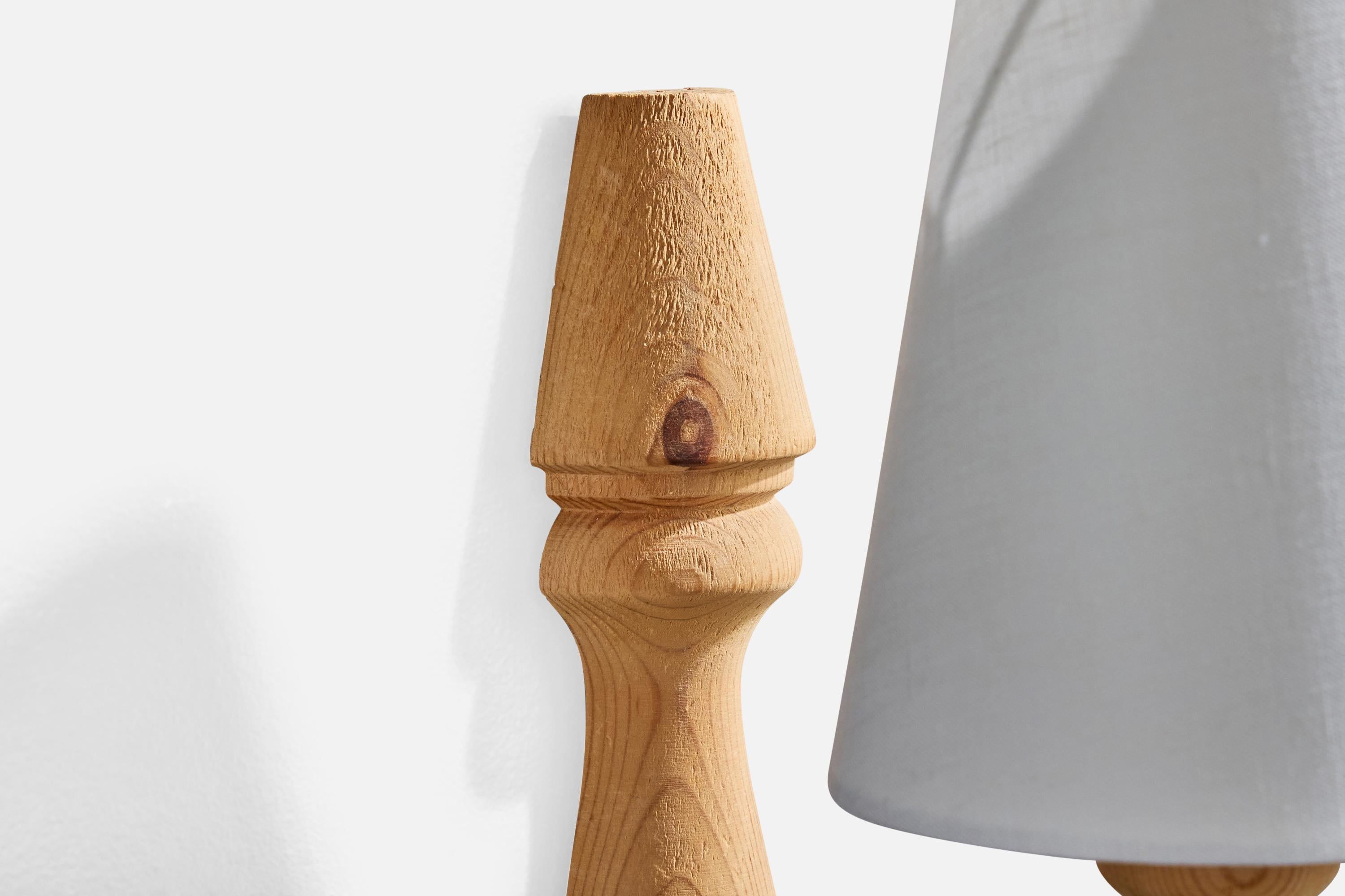 Pin Designer suédois, lampes murales, pin, Suède, années 1970 en vente